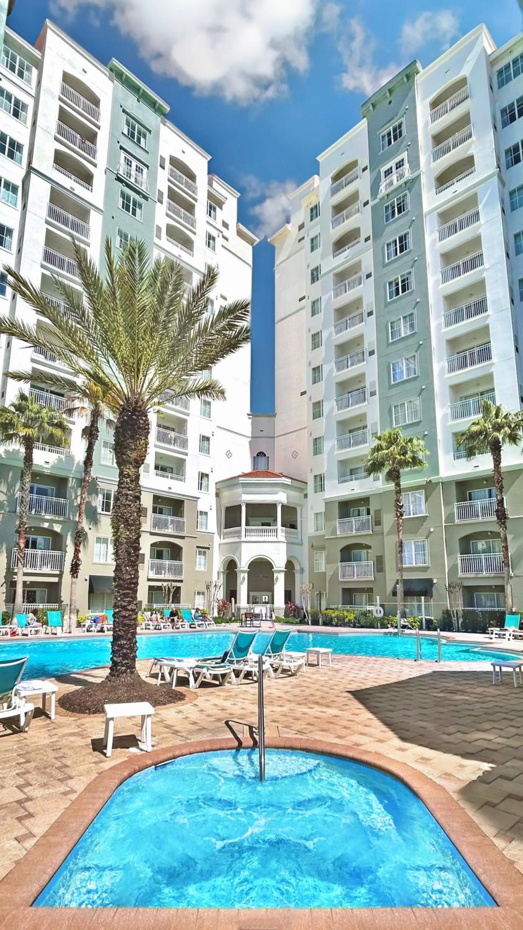 Seating area in The Point Hotel & Suites Universal