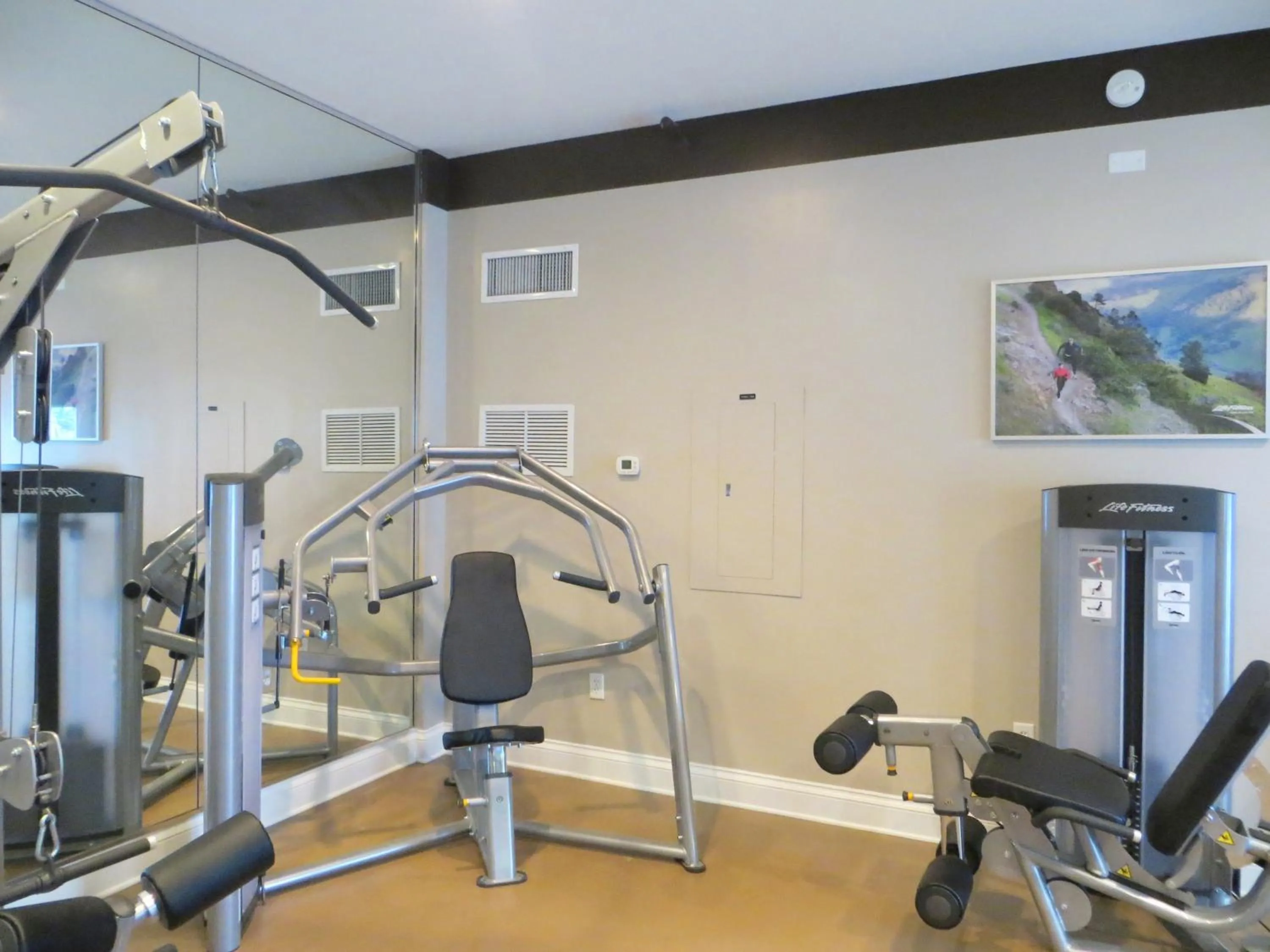 Fitness centre/facilities in The Point Hotel & Suites Universal