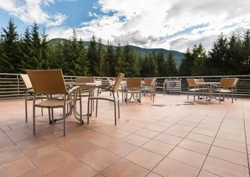 Patio in Castelir Suite Hotel