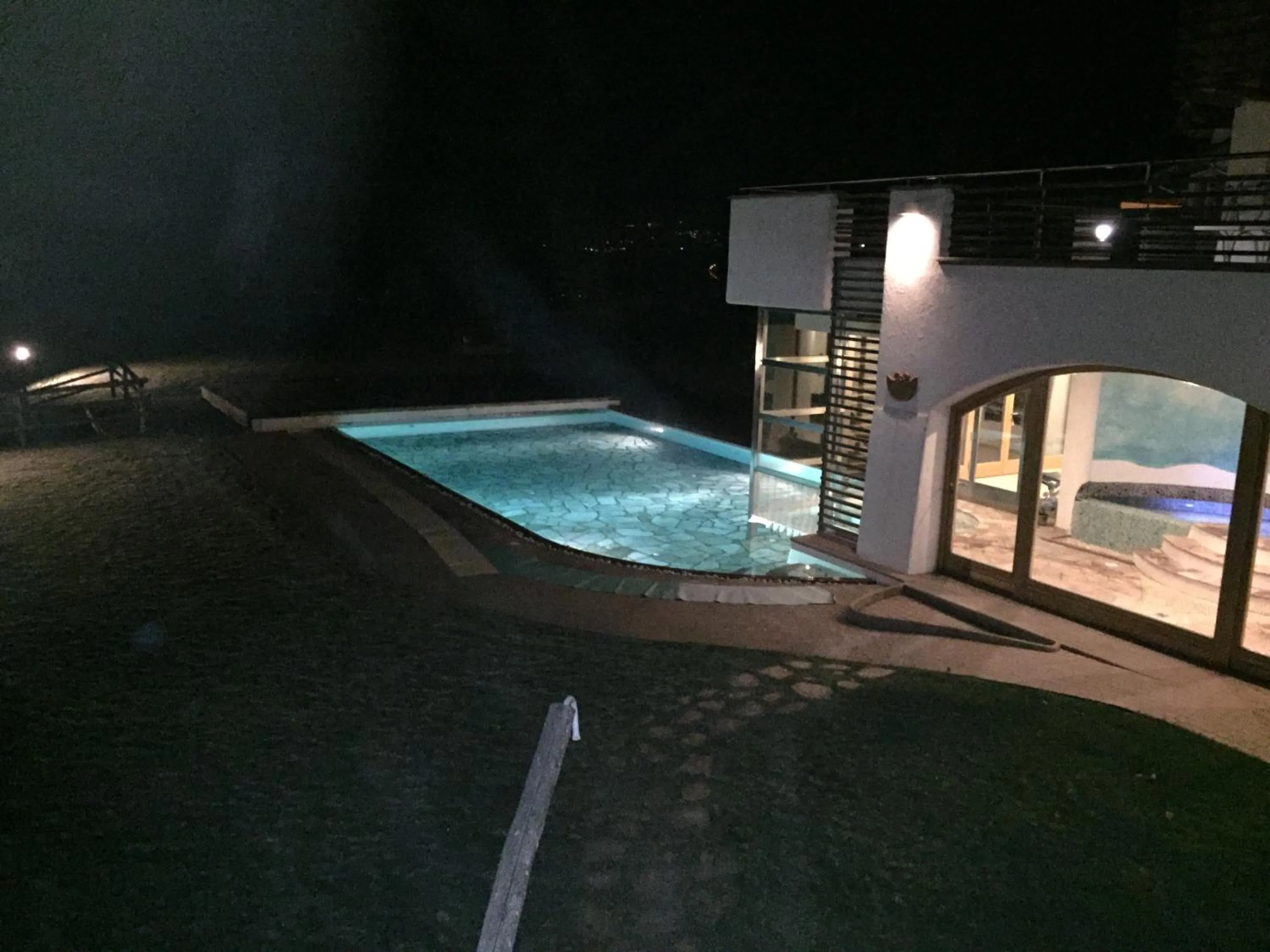 Night in Castelir Suite Hotel