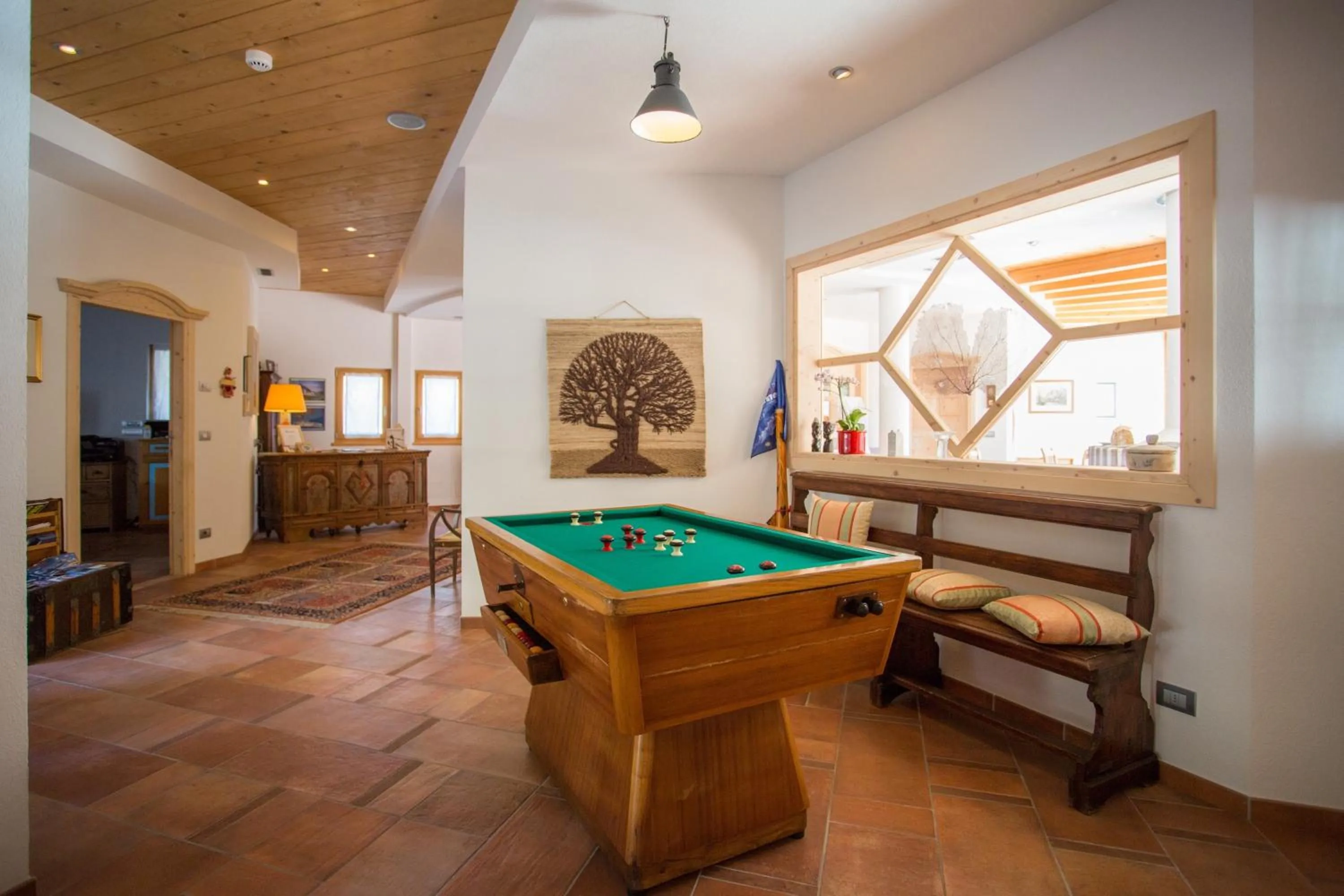 Billiard in Castelir Suite Hotel