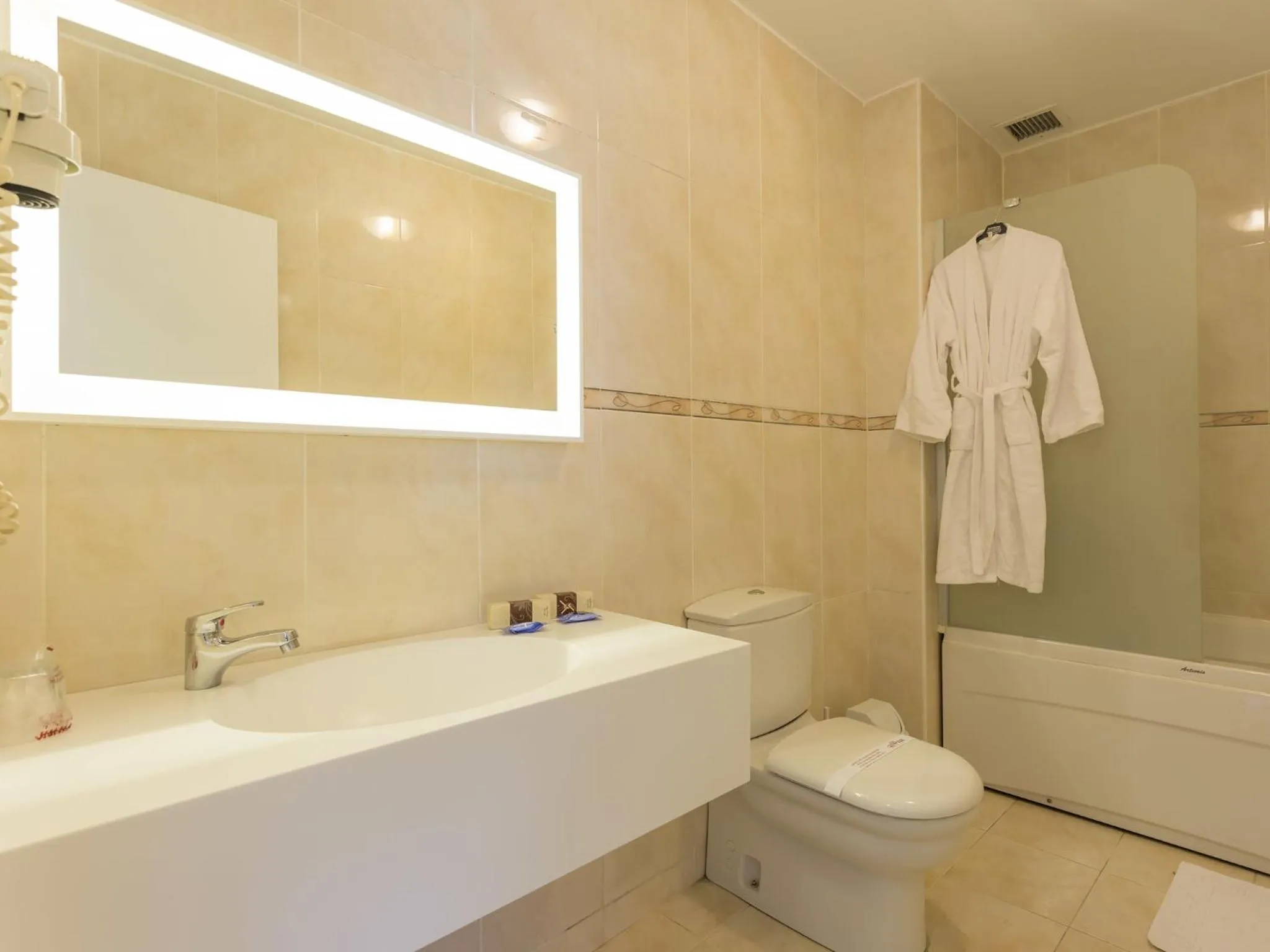 Bathroom in Gazi Park Hotel