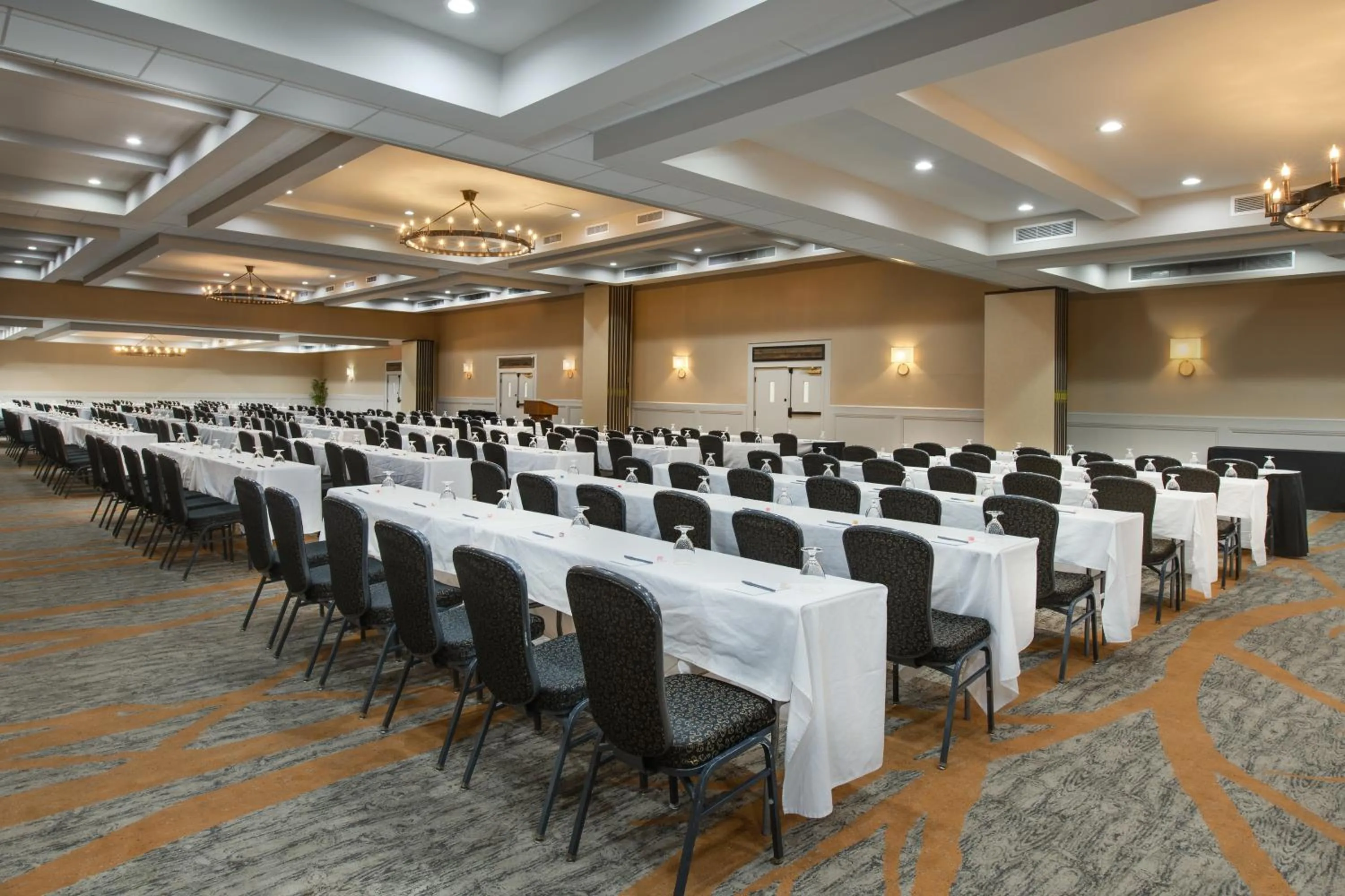 Banquet/Function facilities in Crowne Plaza Resort Asheville by IHG