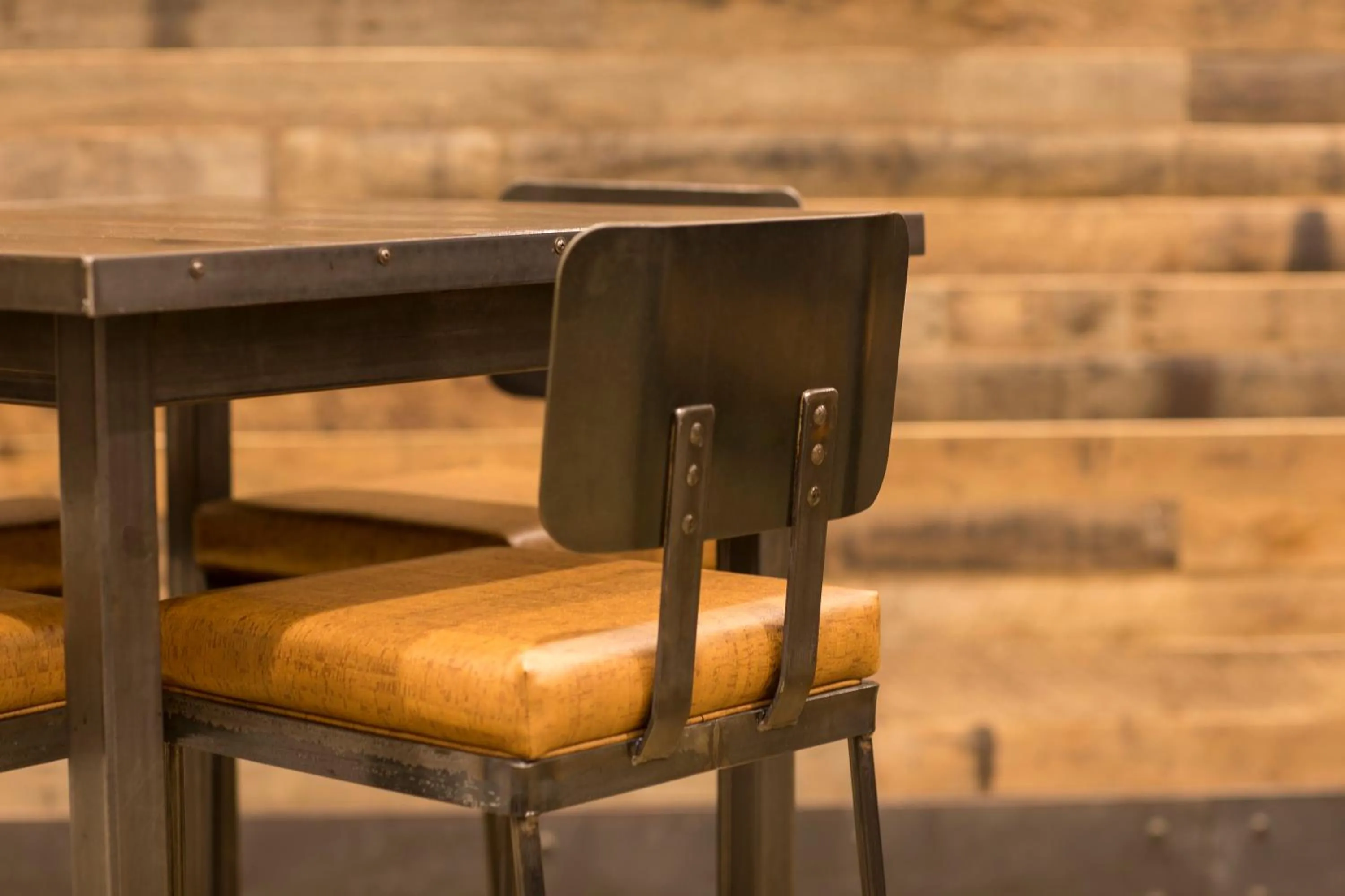 Lounge or bar in Crowne Plaza Resort Asheville by IHG