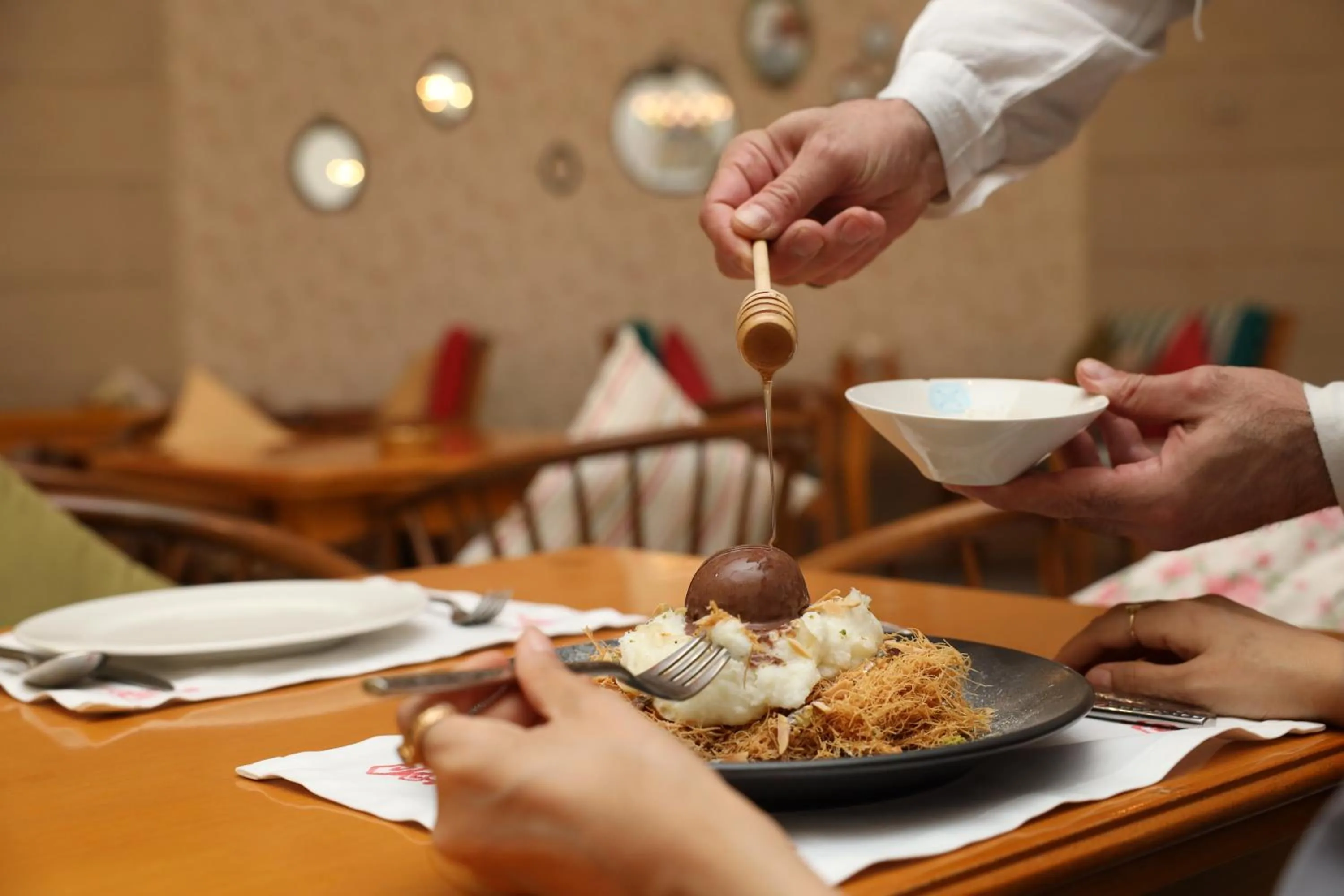 Restaurant/places to eat in Kempinski Al Othman Hotel Al Khobar