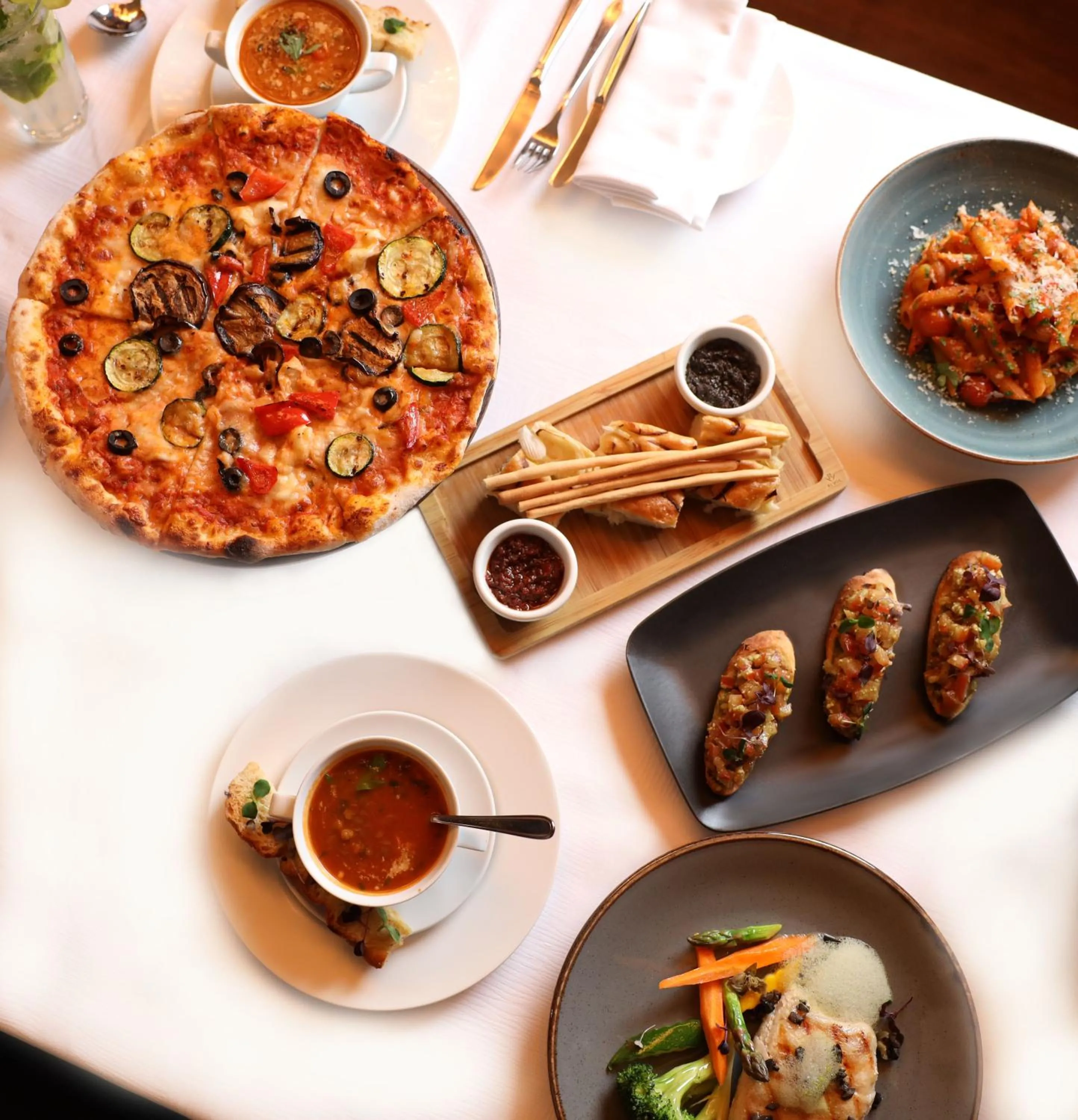 Restaurant/places to eat in Kempinski Al Othman Hotel Al Khobar