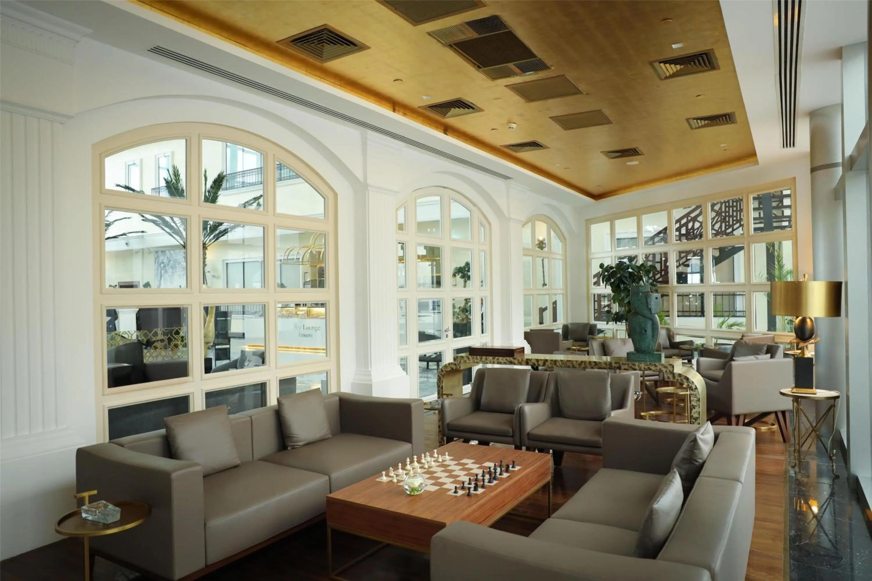 Lounge or bar in Kempinski Al Othman Hotel Al Khobar