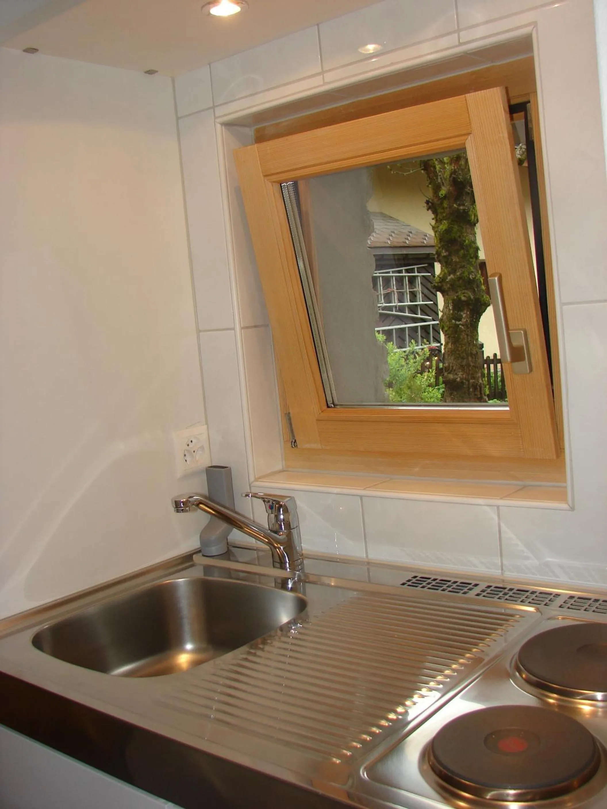 Kitchen or kitchenette in Auberge de la poste