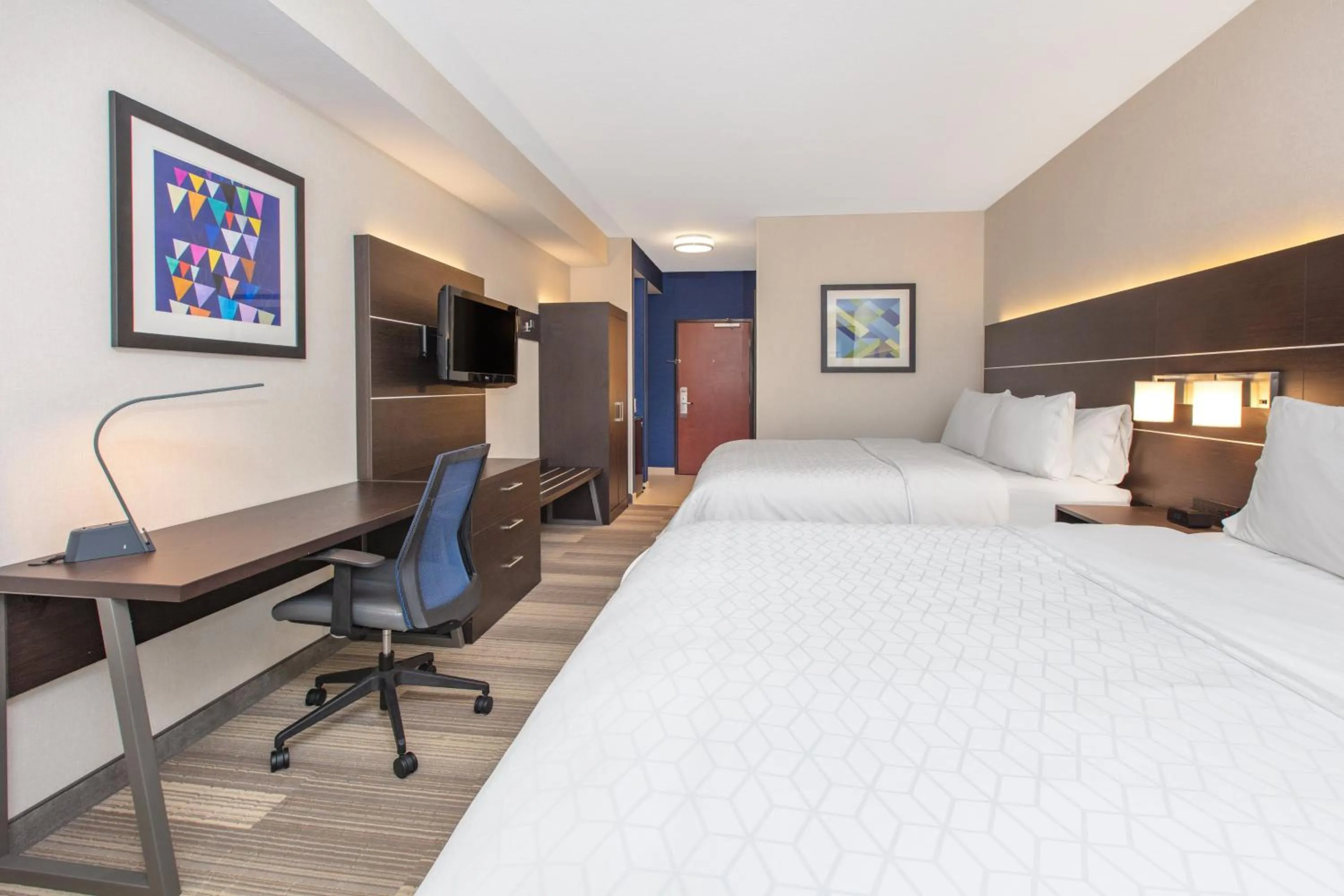 Photo of the whole room, Bed in Holiday Inn Express Hotel & Suites Seaside Convention Center by IHG