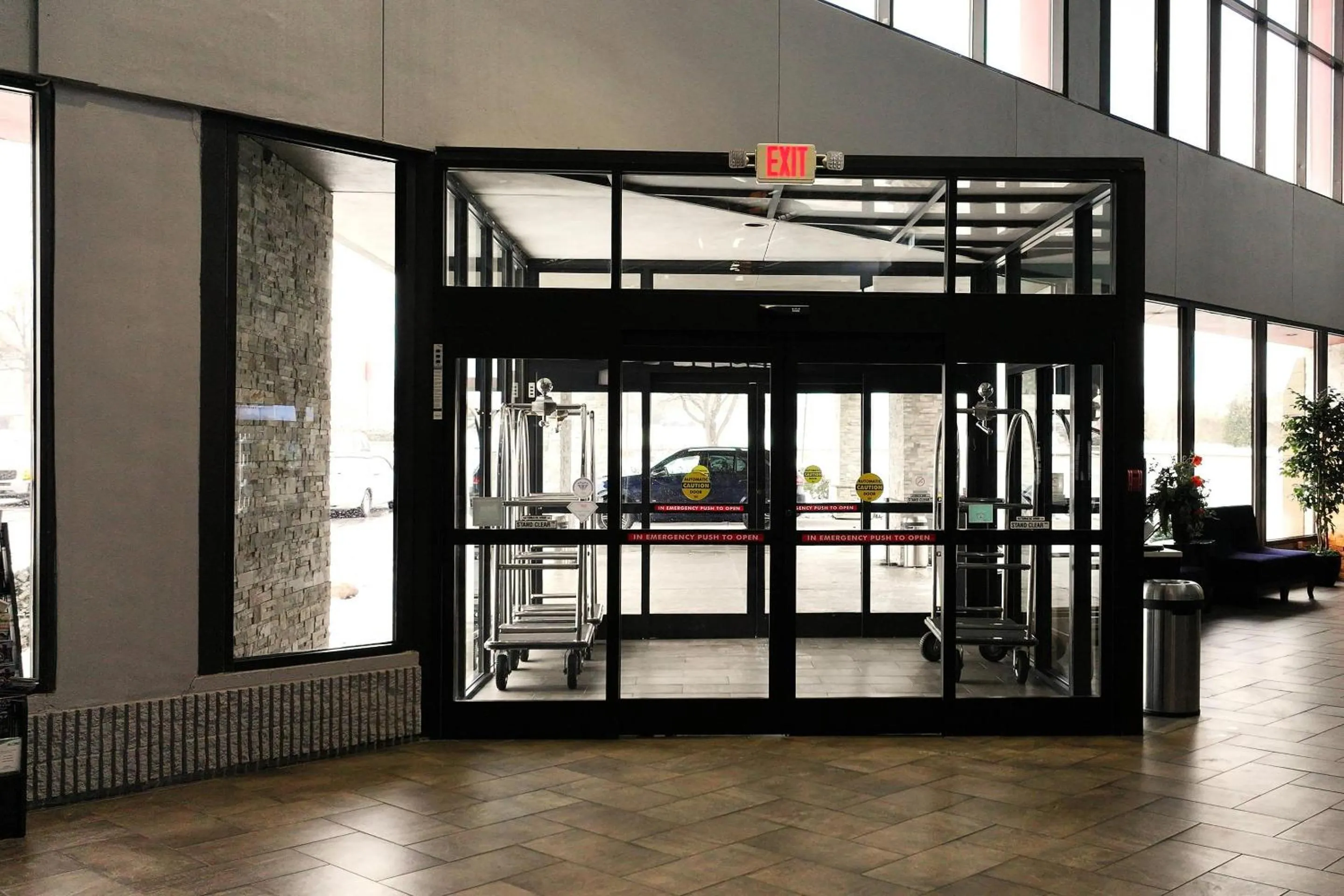 Lobby or reception in The Great Rivers, an Ascend Collection Hotel