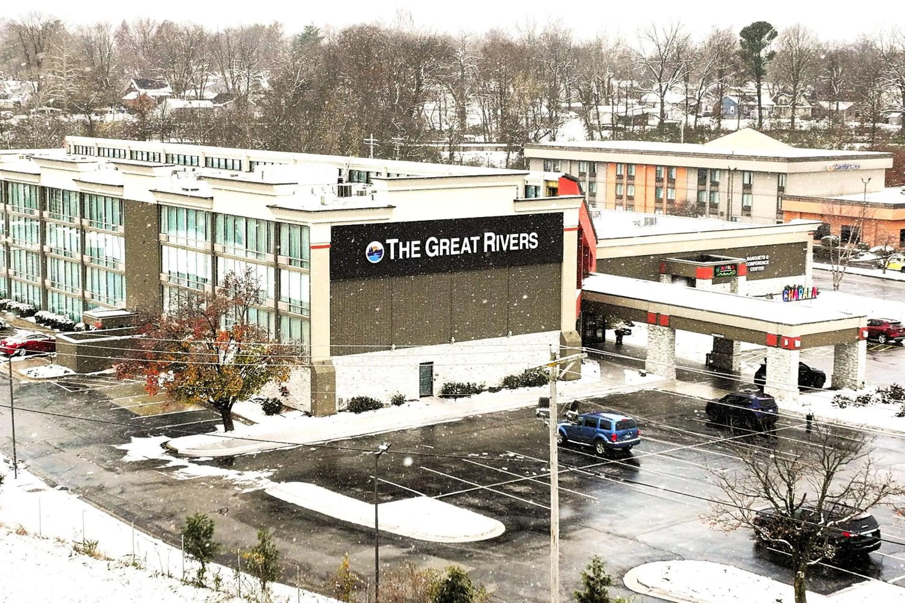 Property building in Best Western Premier Alton-St Louis