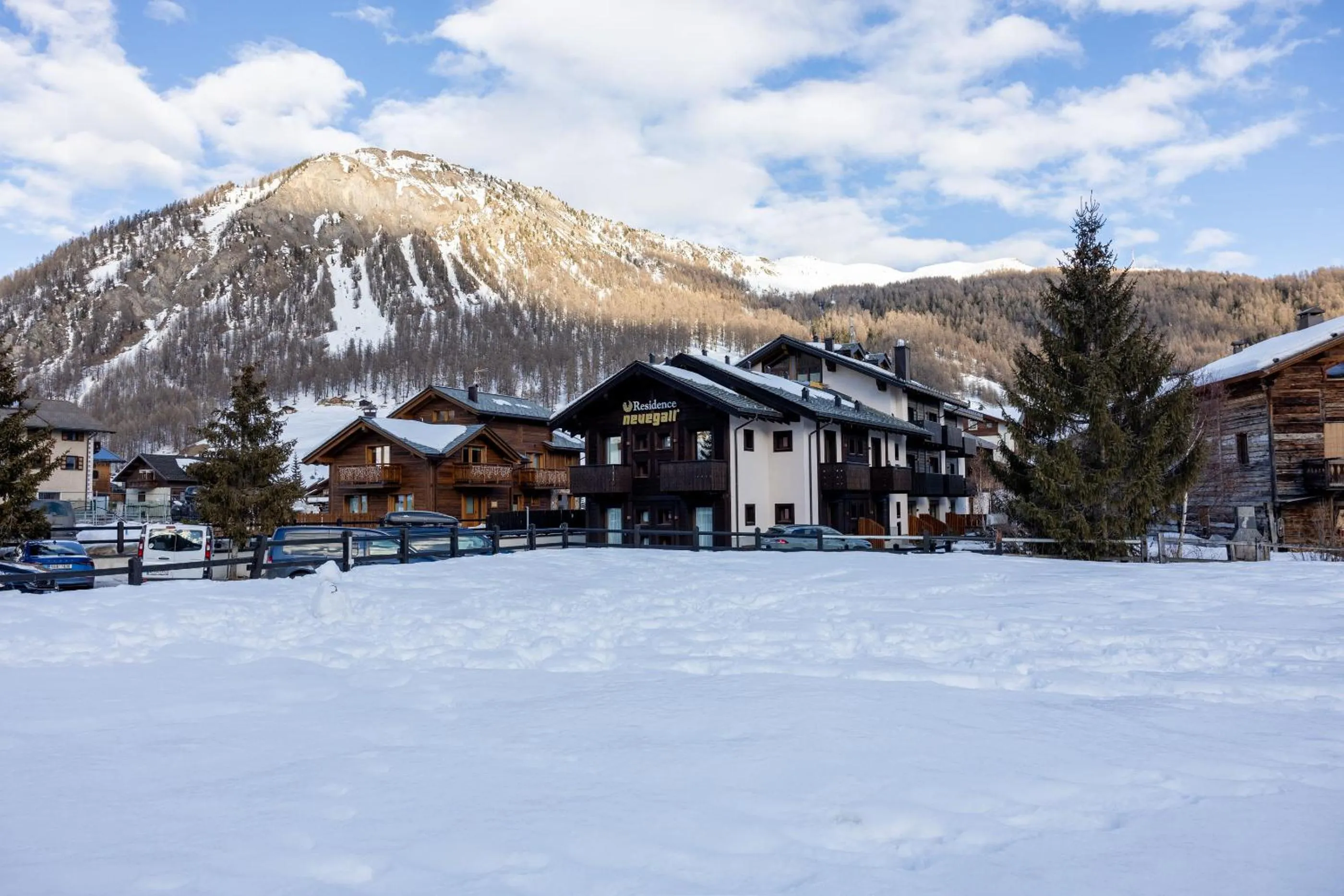 Property building in Residence Nevegall