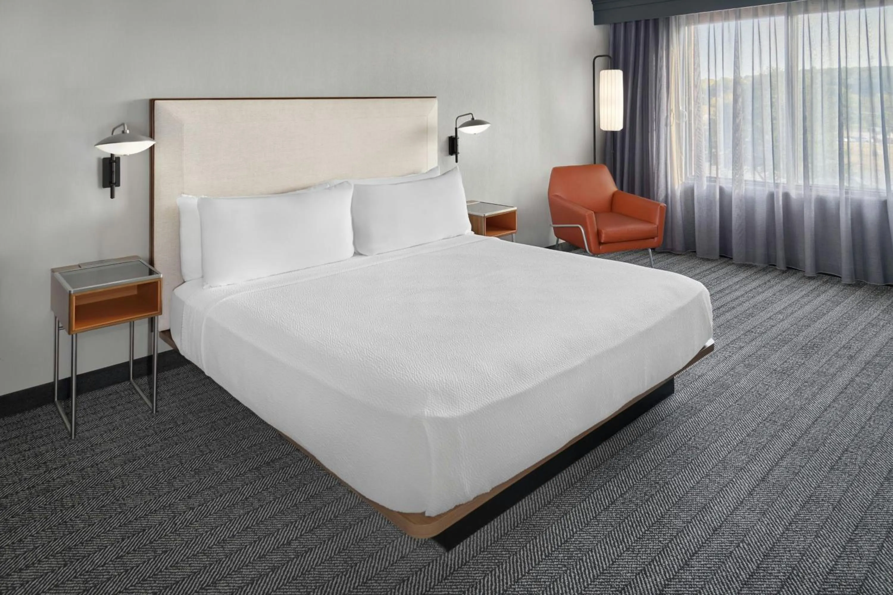 Photo of the whole room, Bed in Courtyard by Marriott Kansas City Shawnee
