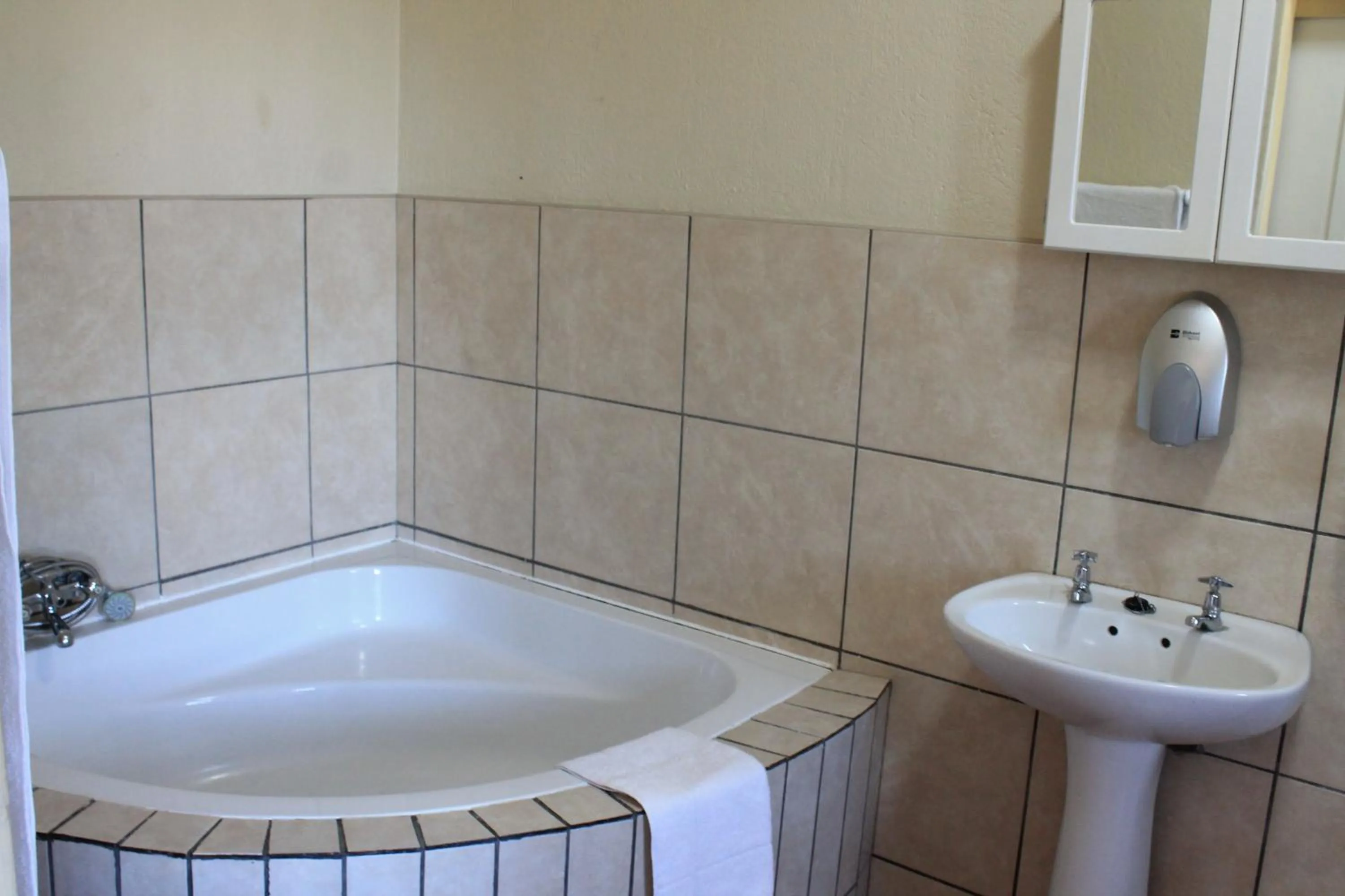 Bathroom in Nelspruit Lodge