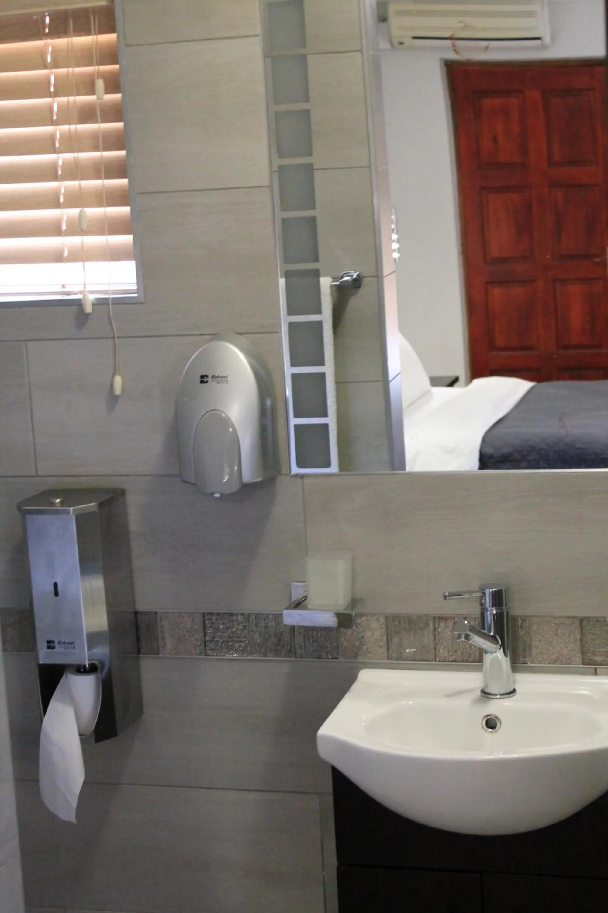 Bathroom in Nelspruit Lodge