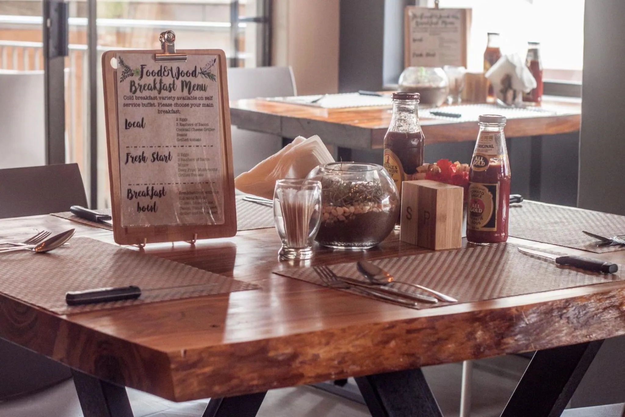 Restaurant/places to eat in Nelspruit Lodge