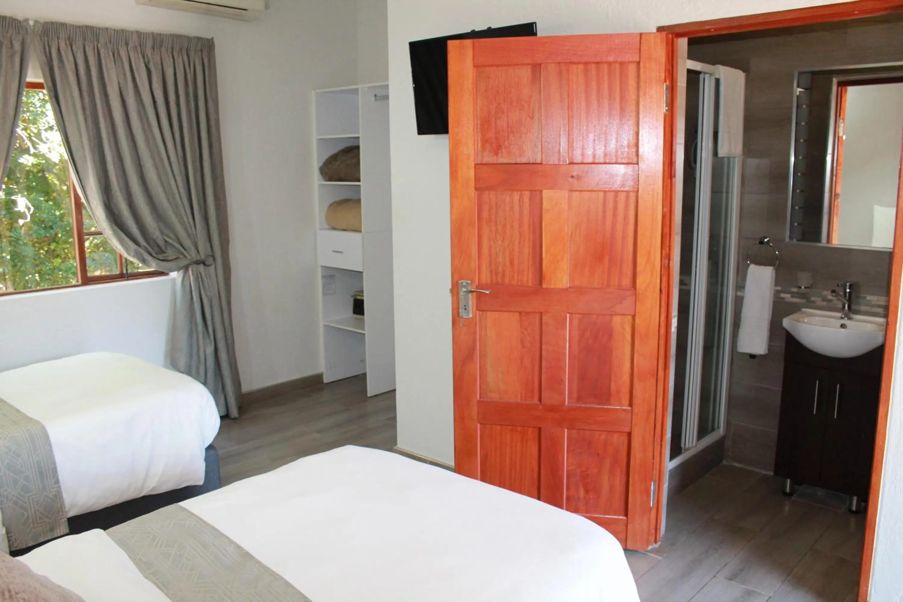 Bedroom in Nelspruit Lodge