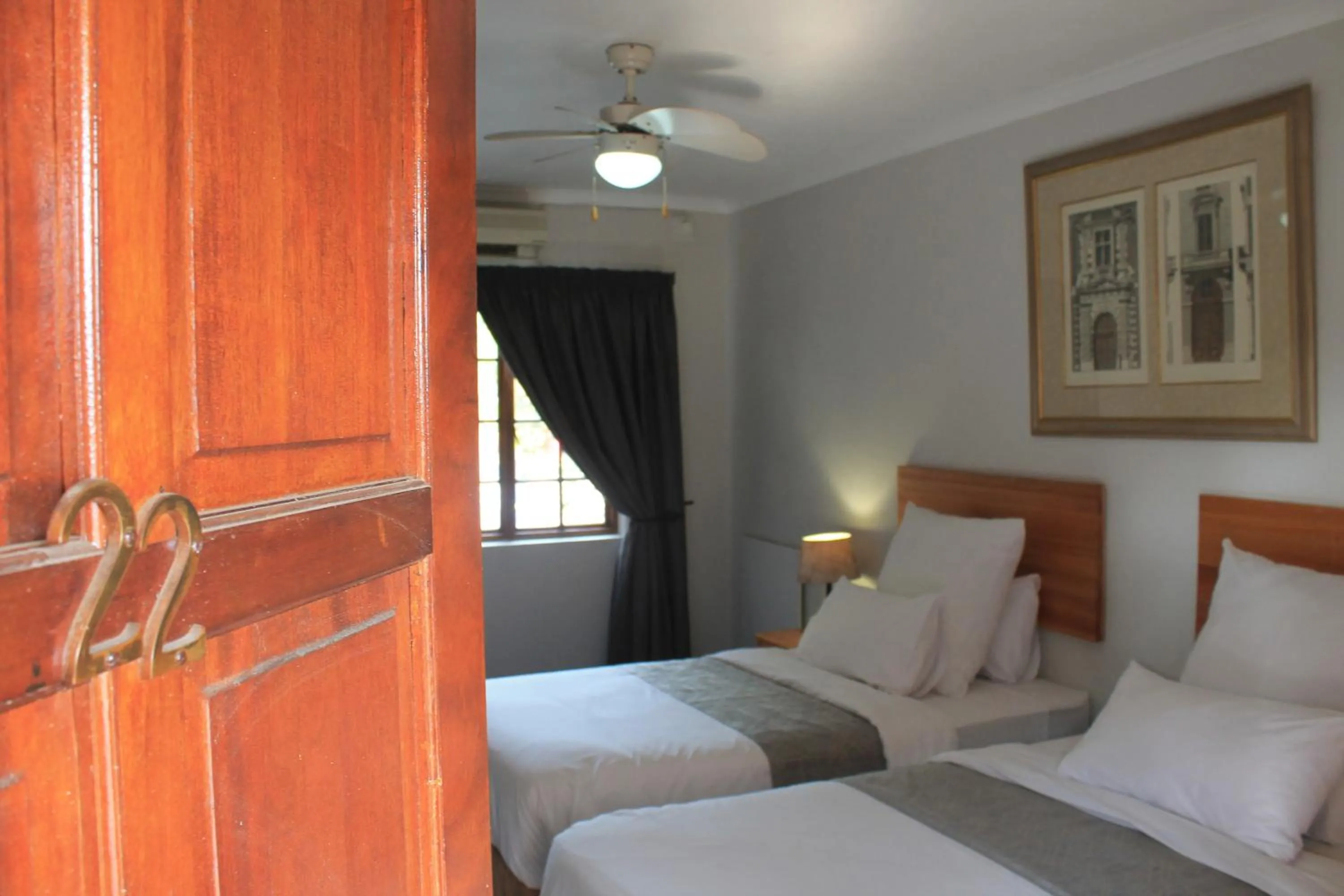 Bedroom in Nelspruit Lodge