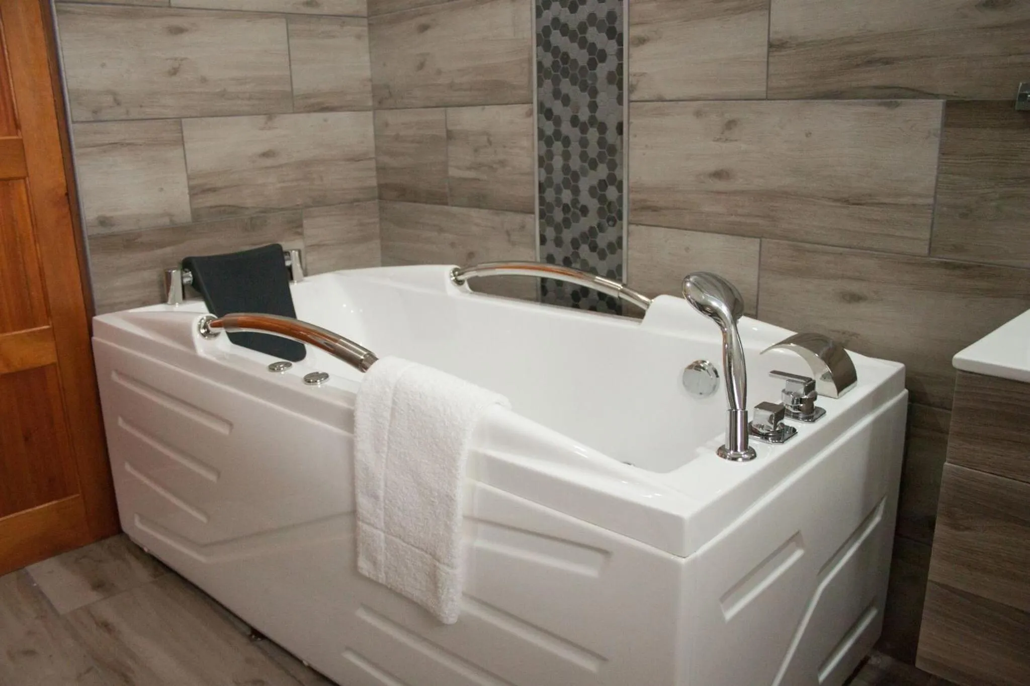 Bathroom in Nelspruit Lodge