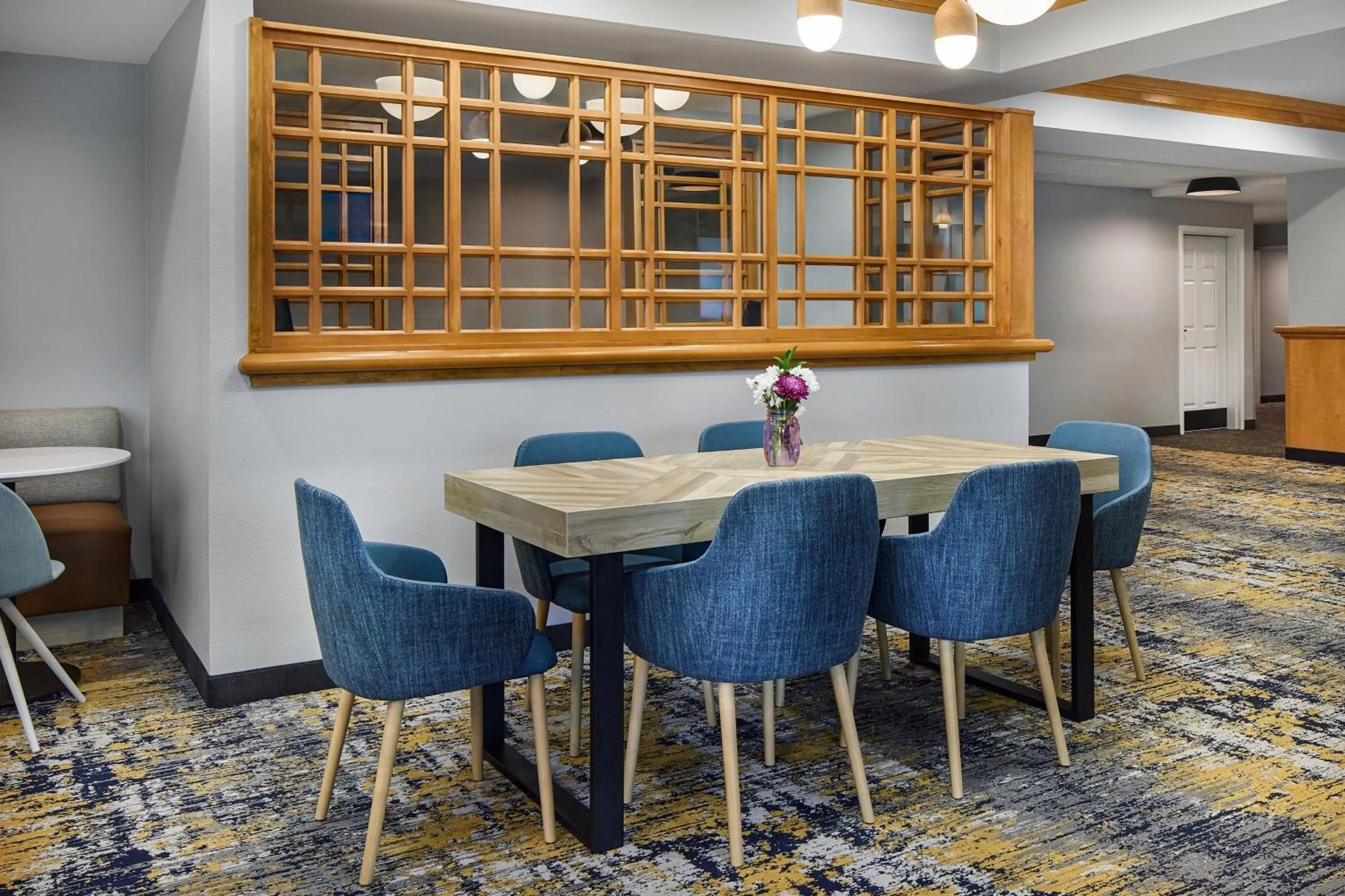 Lobby or reception in TownePlace Suites by Marriott Colorado Springs South