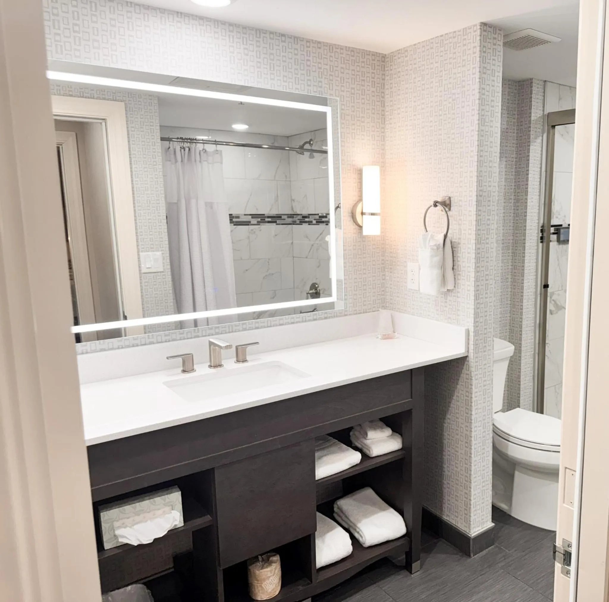 Clayton Plaza Hotel & Extended Stay