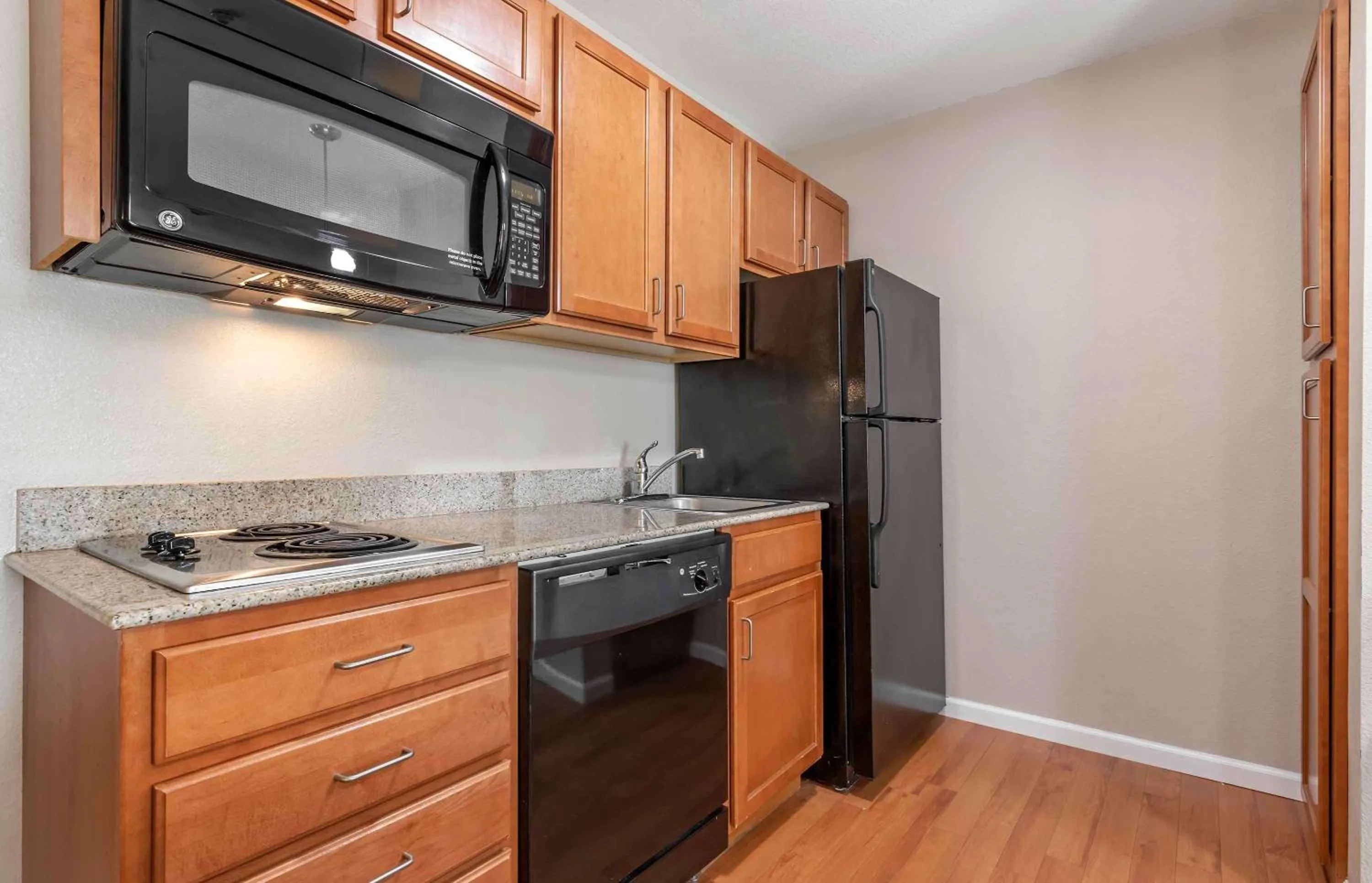 Kitchen or kitchenette in Extended Stay America Suites - Bartlesville - Hwy 75