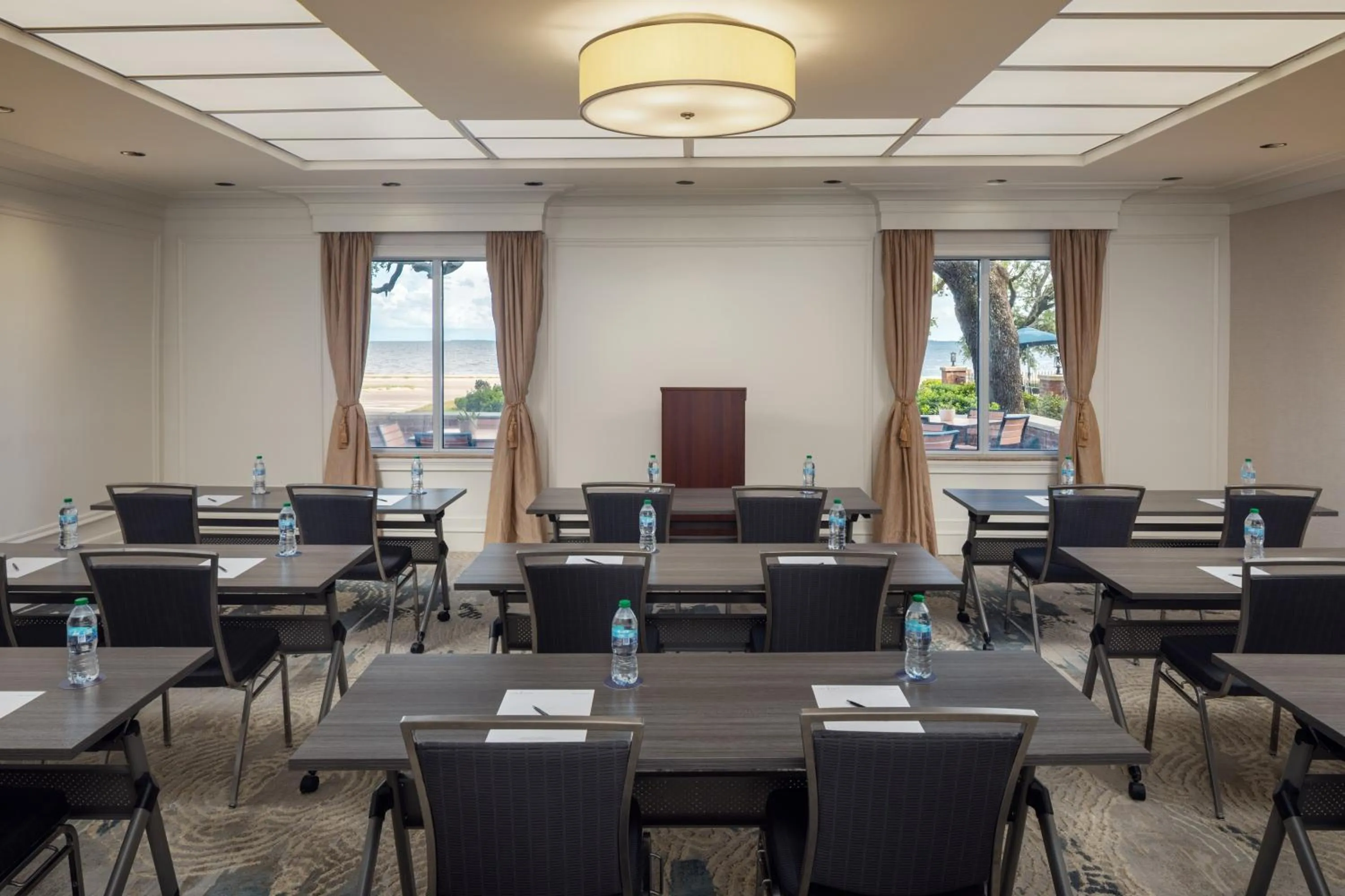 Meeting/conference room in The Inn at Long Beach