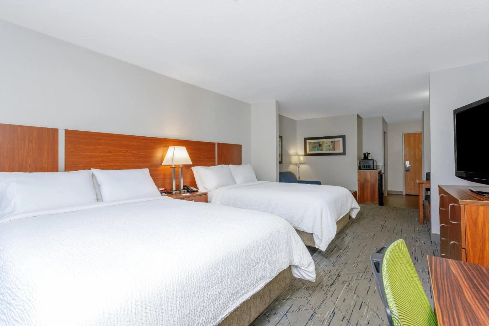 Photo of the whole room, Bed in Holiday Inn Express & Suites Jacksonville South - I-295 by IHG
