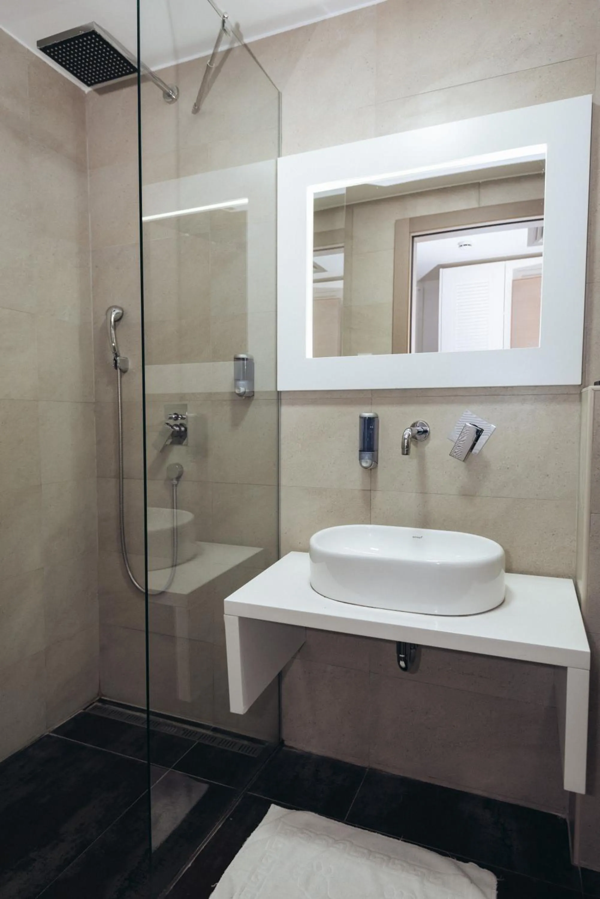 Bathroom in Hotel Passport