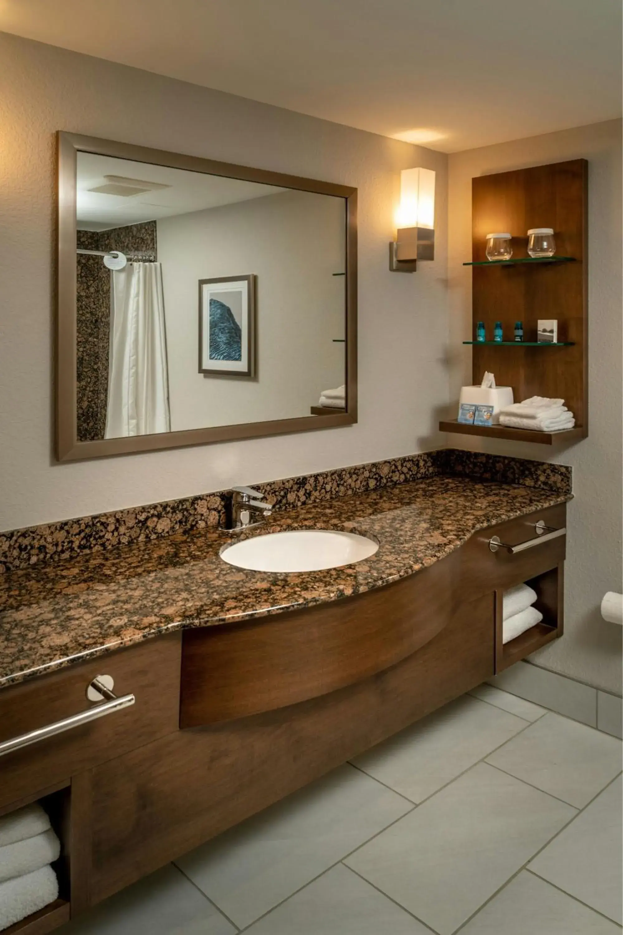 Queen Room with Two Queen Beds and Sofa Bed - Hearing Accessible in Delta Hotels by Marriott Huntington Mall Queen Room with Two Queen Beds and Sofa Bed - Hearing Accessible in Delta Hotels by Marriott Huntington Mall