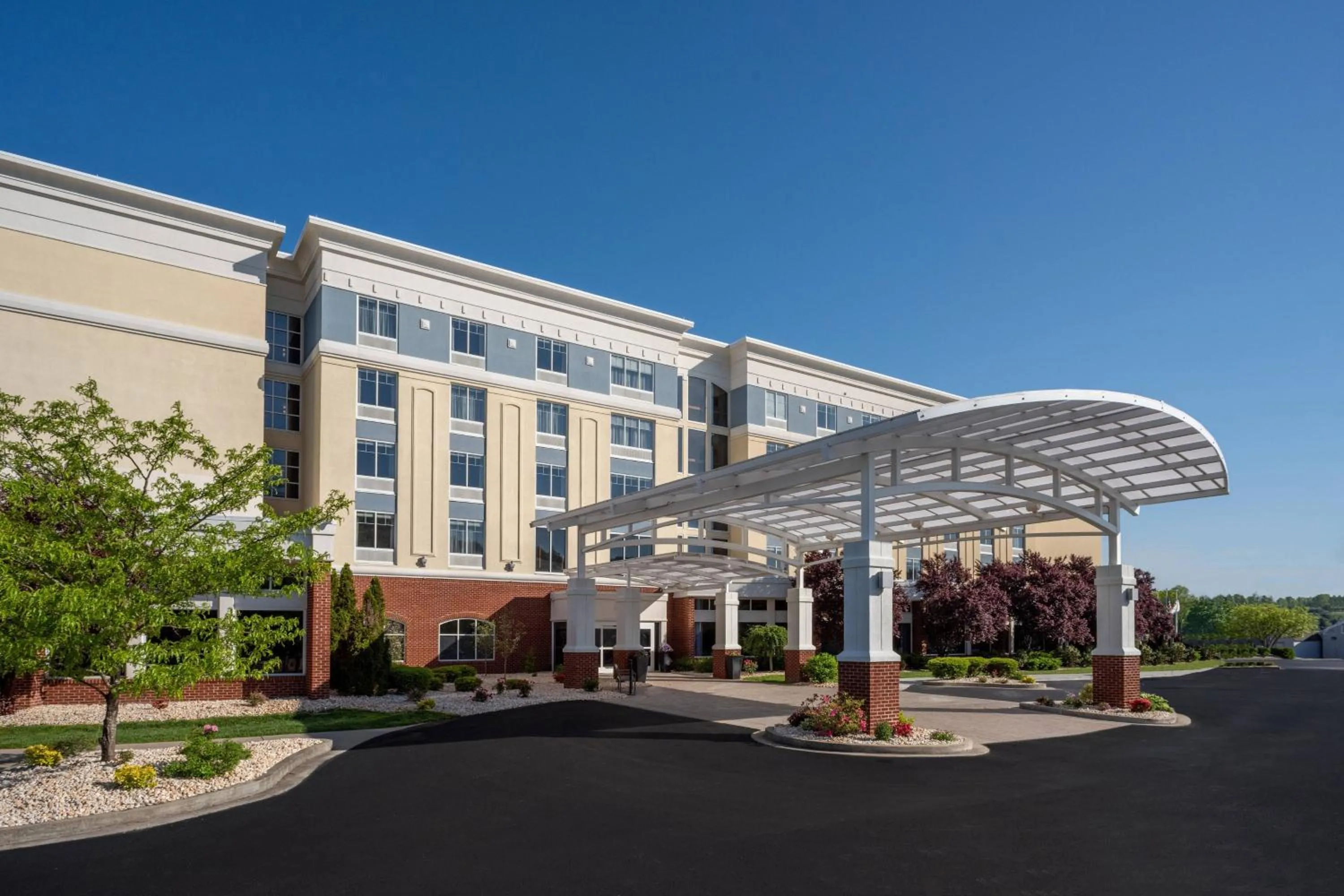 Property building in Delta Hotels by Marriott Huntington Mall
