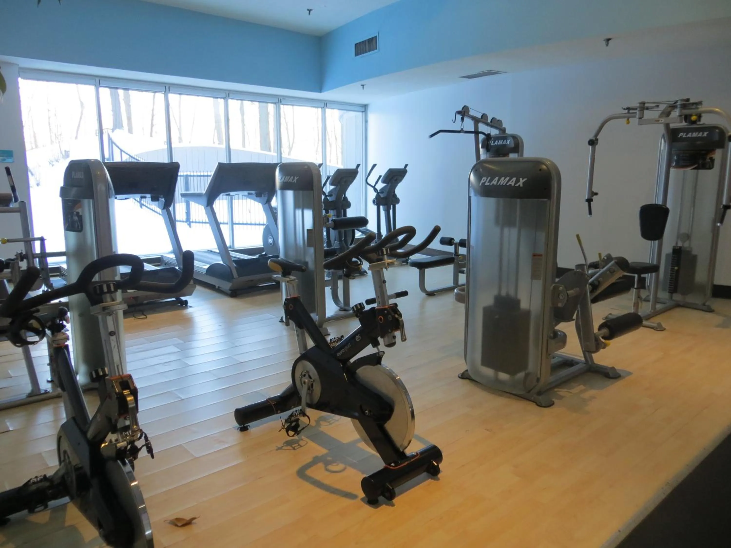 Fitness centre/facilities in Toronto Don Valley Hotel and Suites