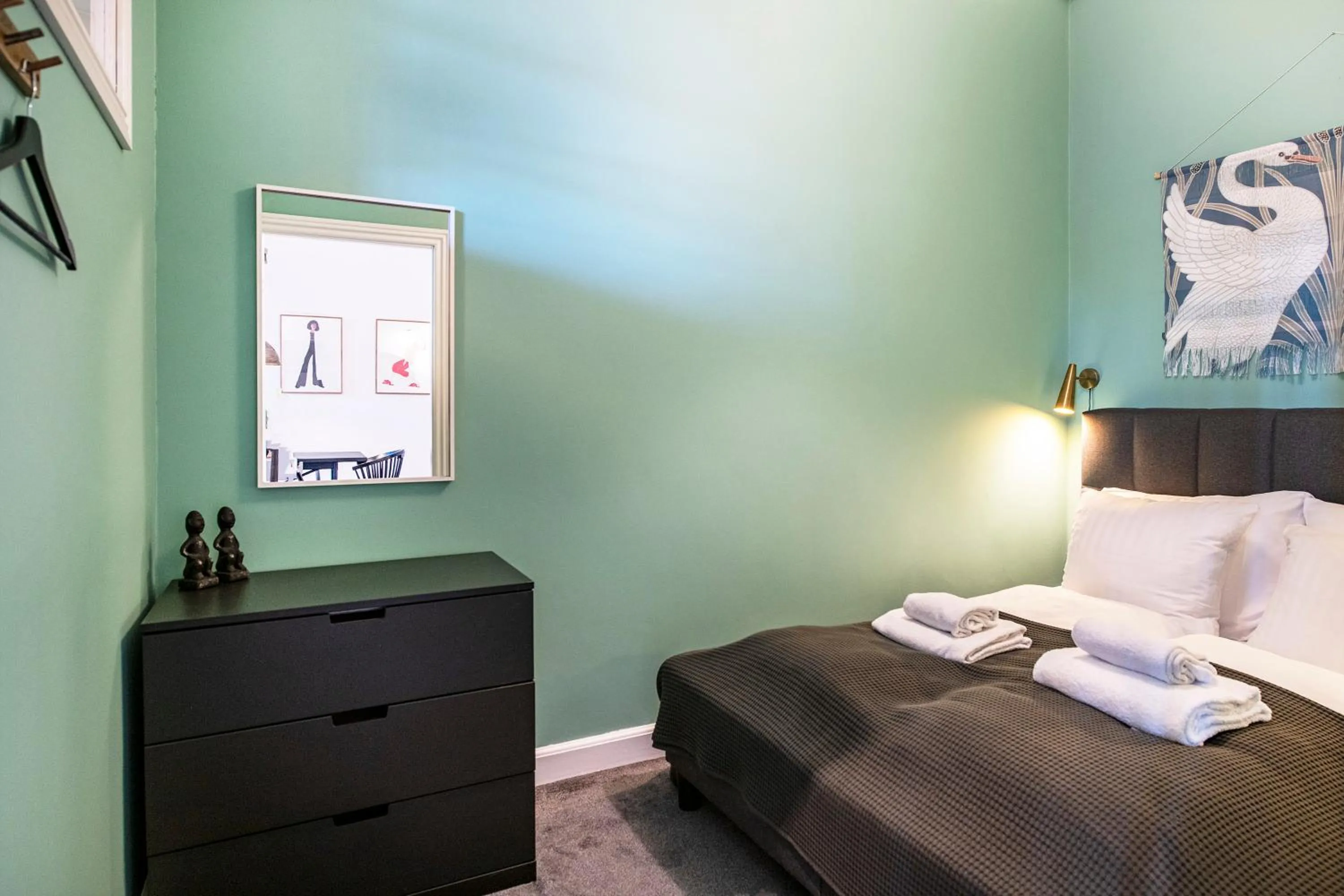 Bedroom, Bed in The Citadel Apartments by Daniel&Jacob's