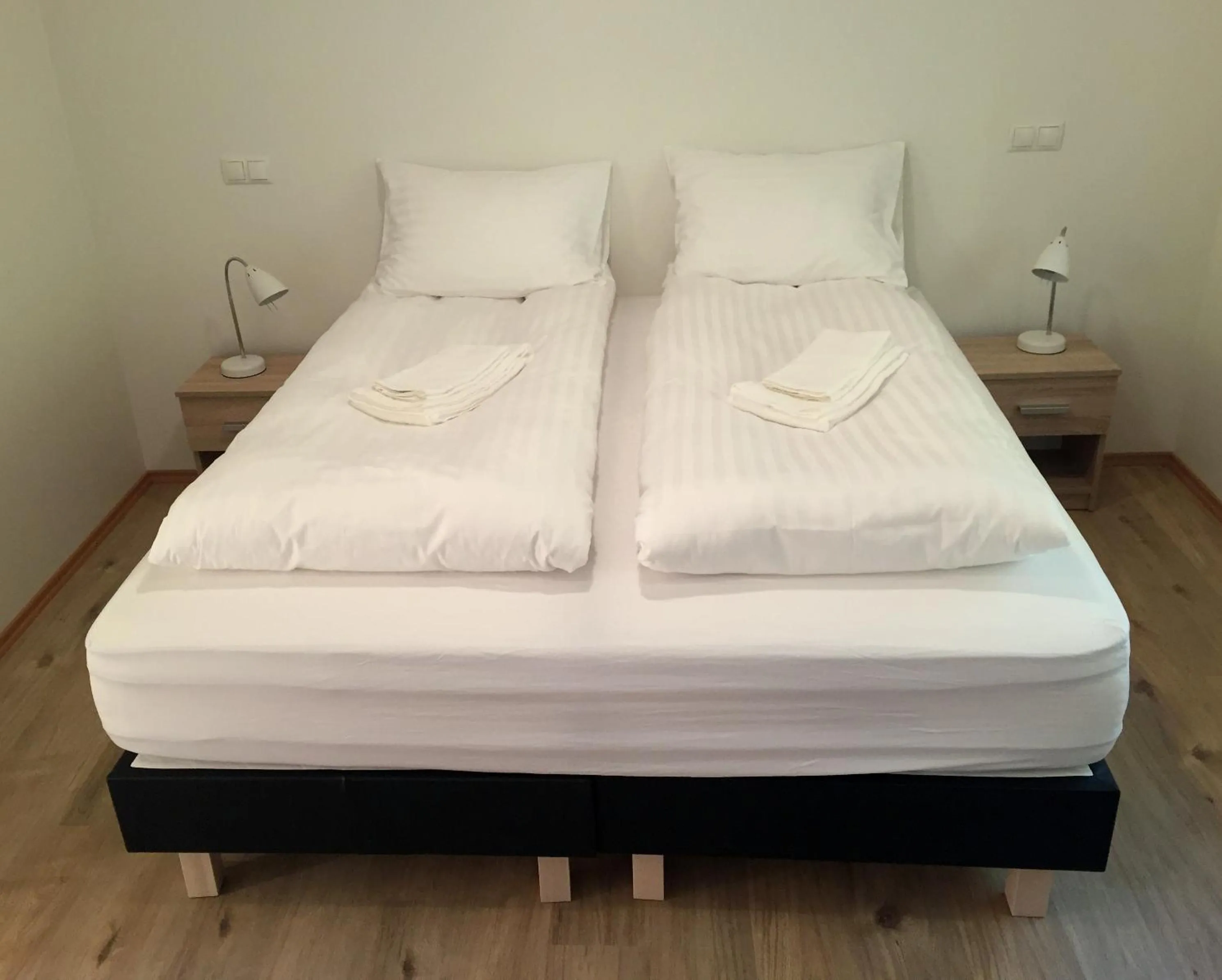 Bedroom, Bed in Guesthouse Hvítafell