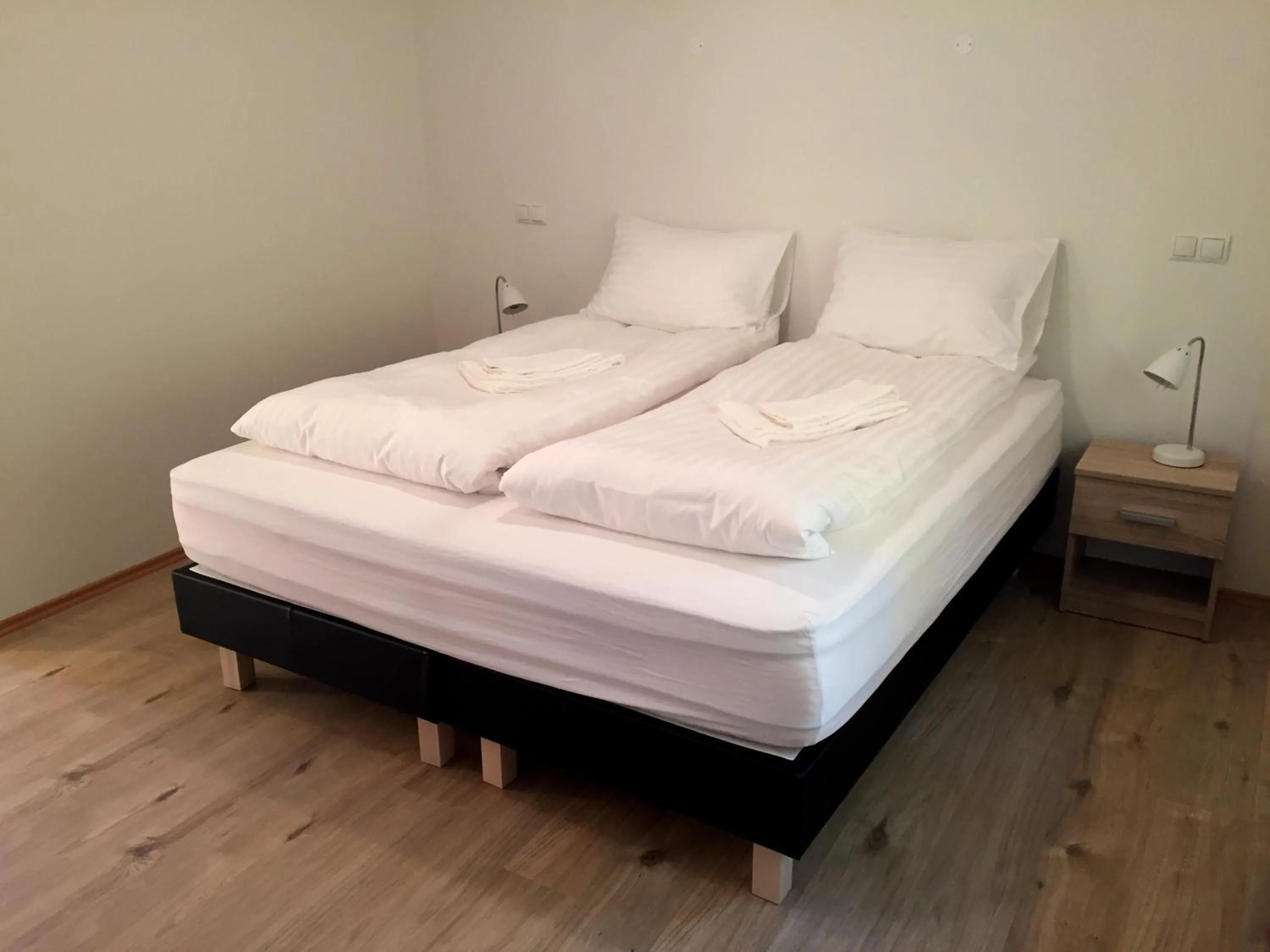 Bedroom, Bed in Guesthouse Hvítafell