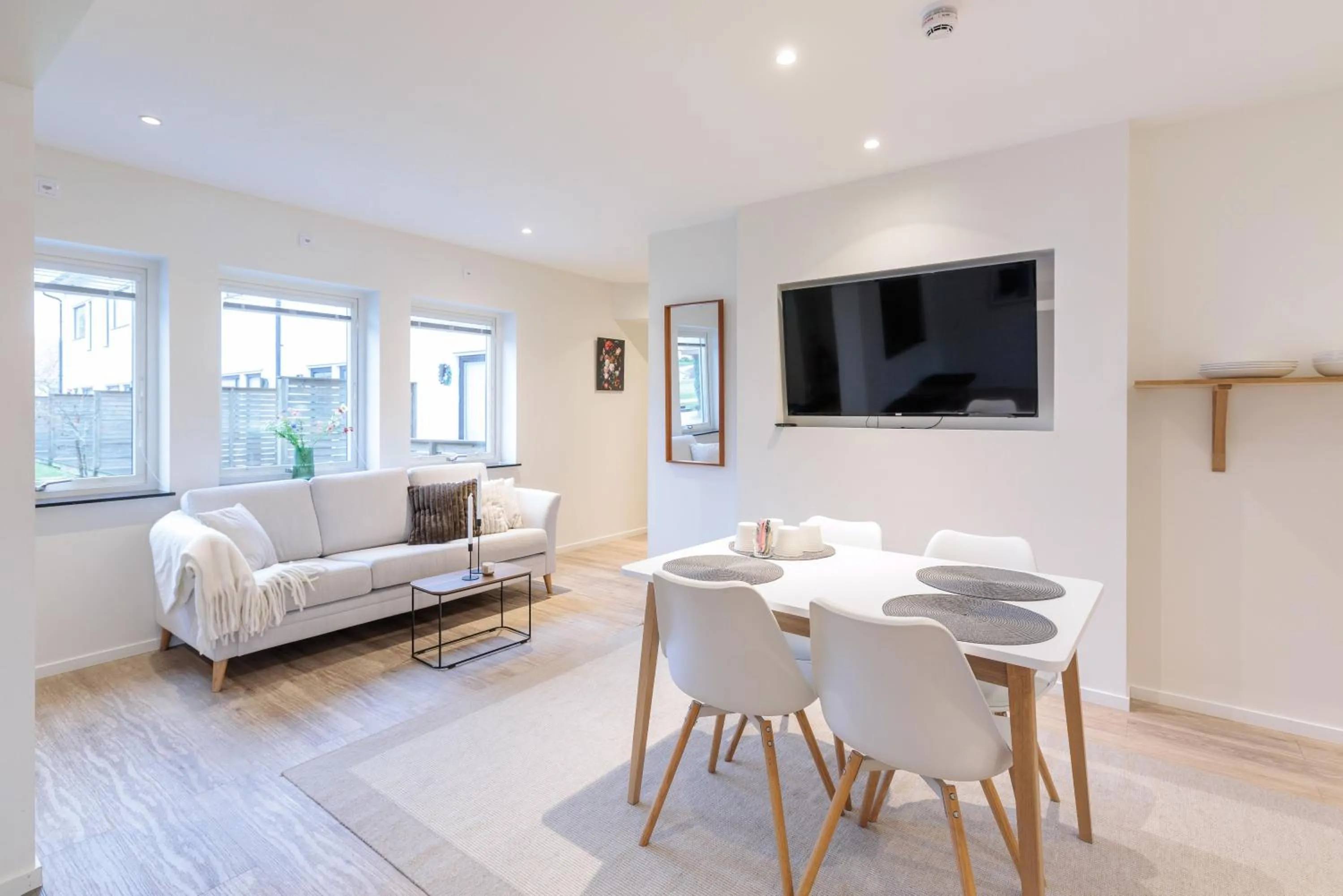 Photo of the whole room in Easy Livin' Apartment Hotel