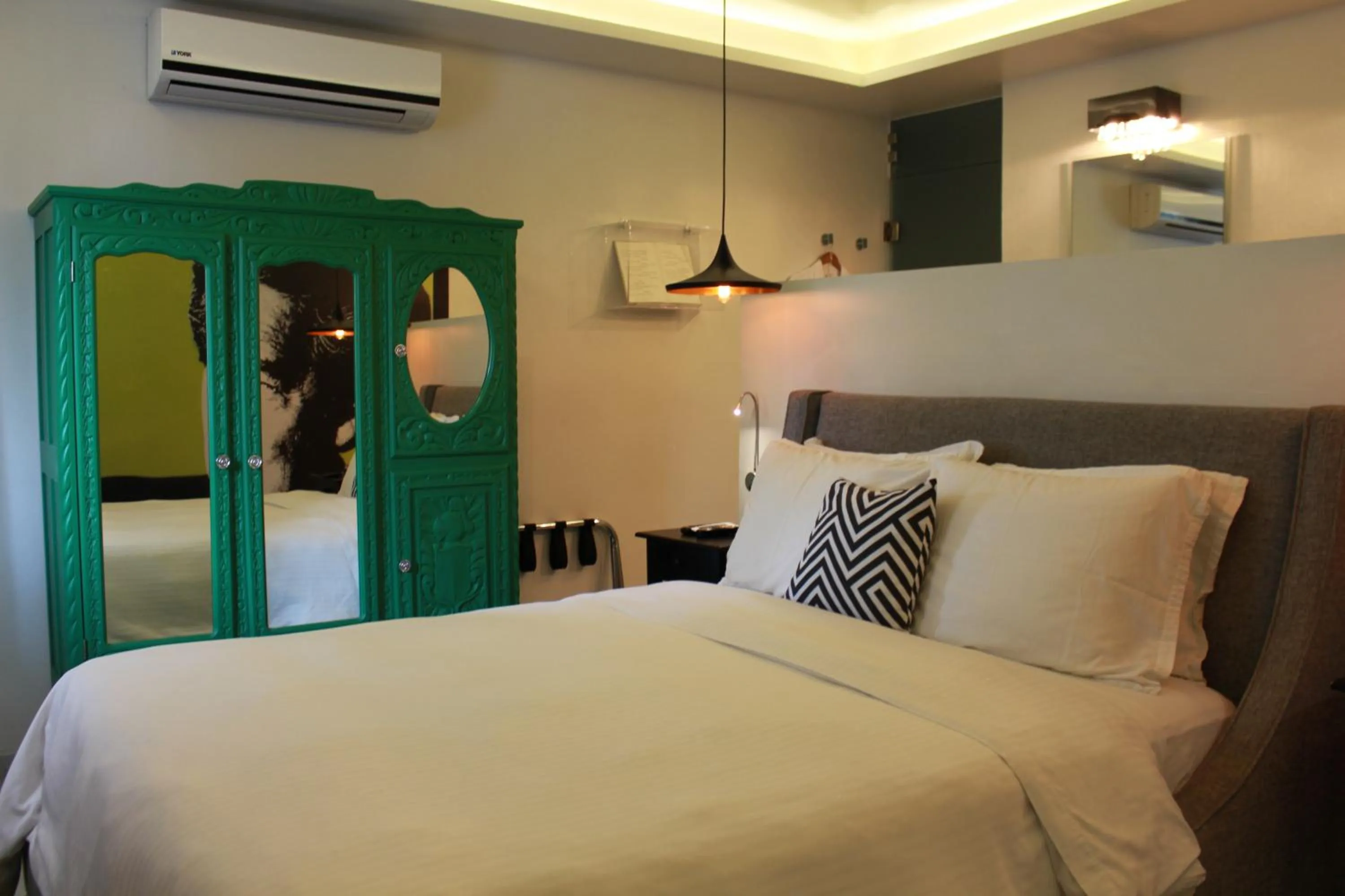 Photo of the whole room, Bed in TRES79 Hotel Boutique Orizaba