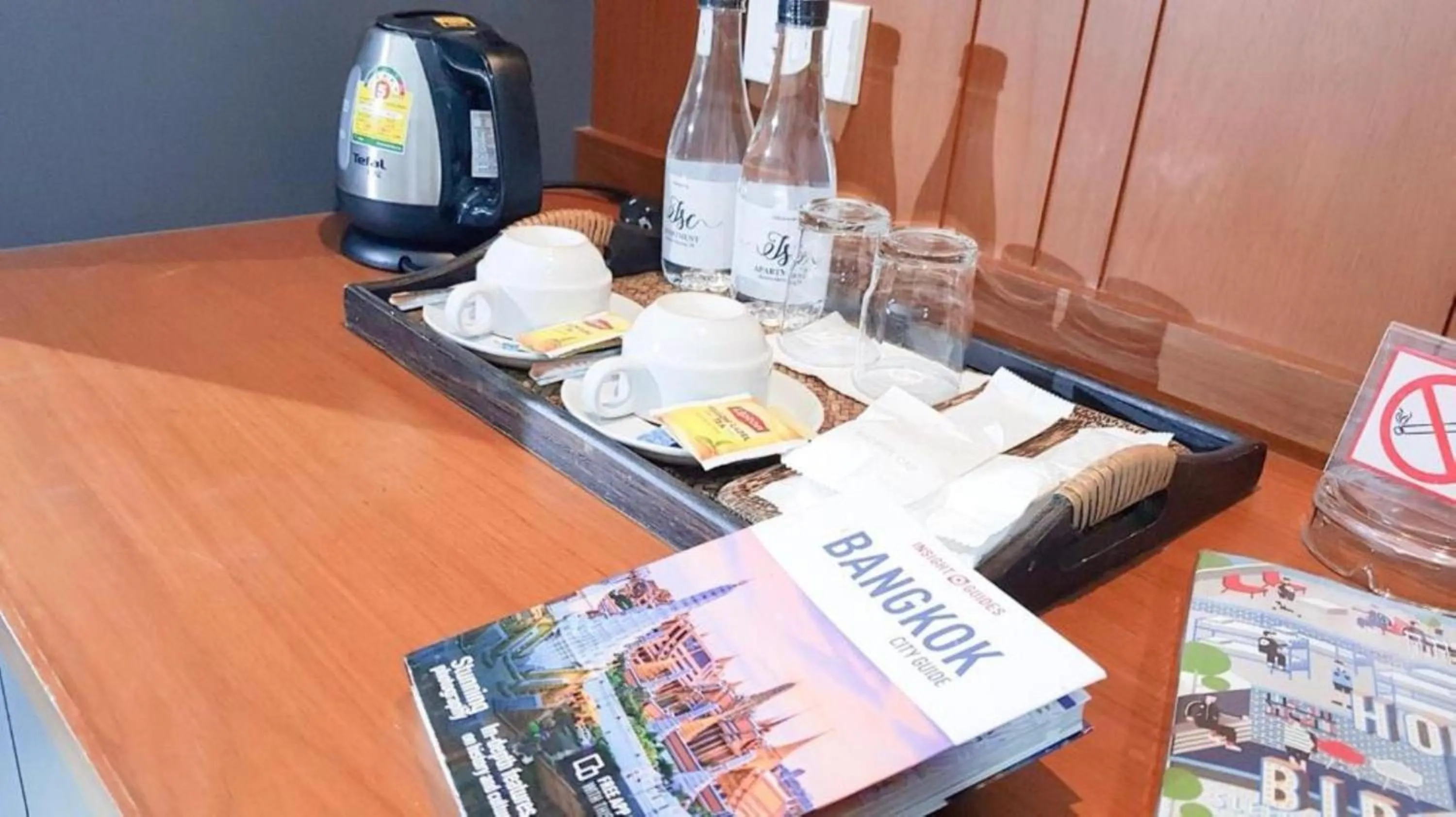 Coffee/tea facilities in Room58