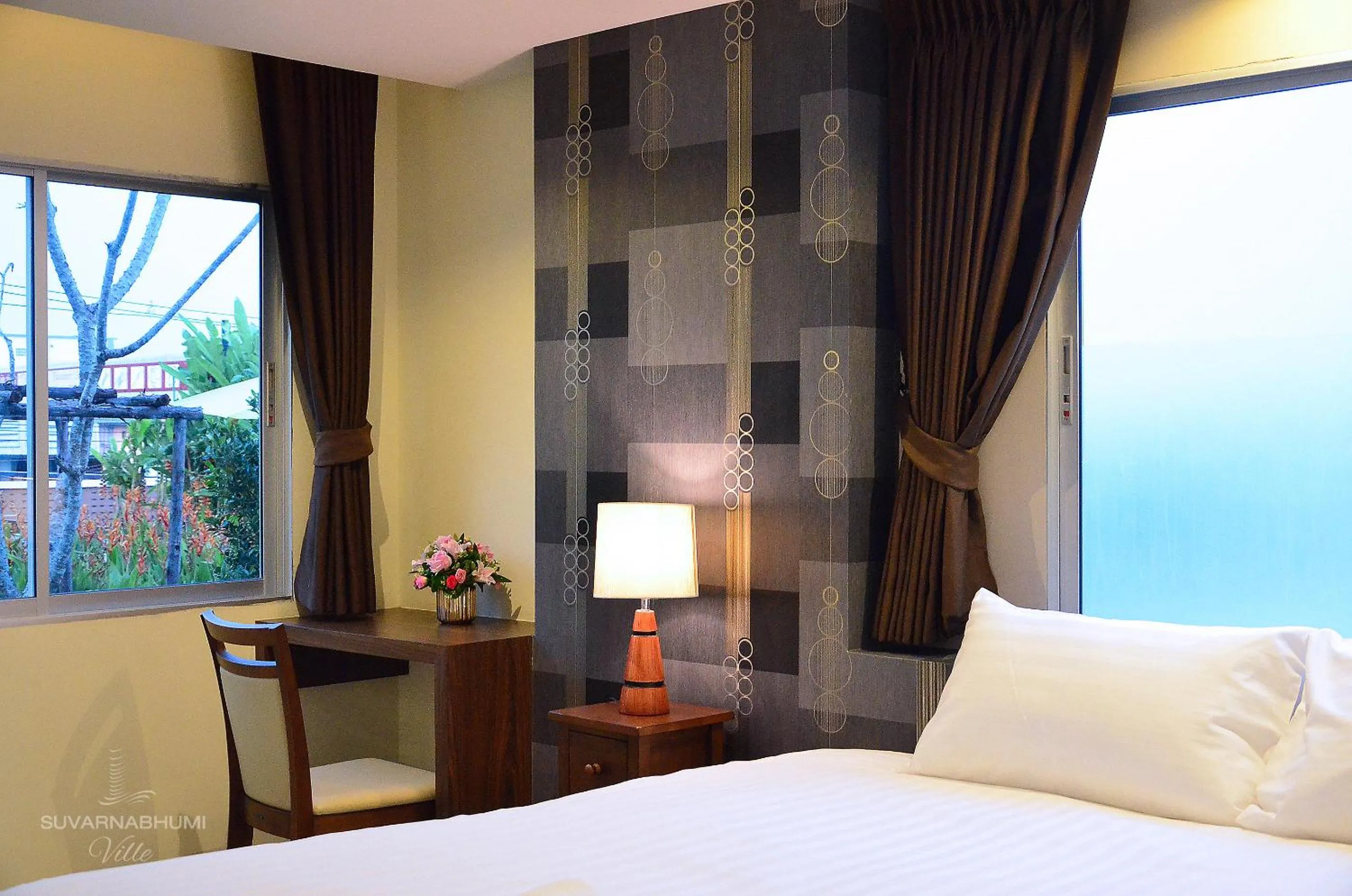 Bedroom, Bed in Suvarnabhumi Ville Airport Hotel