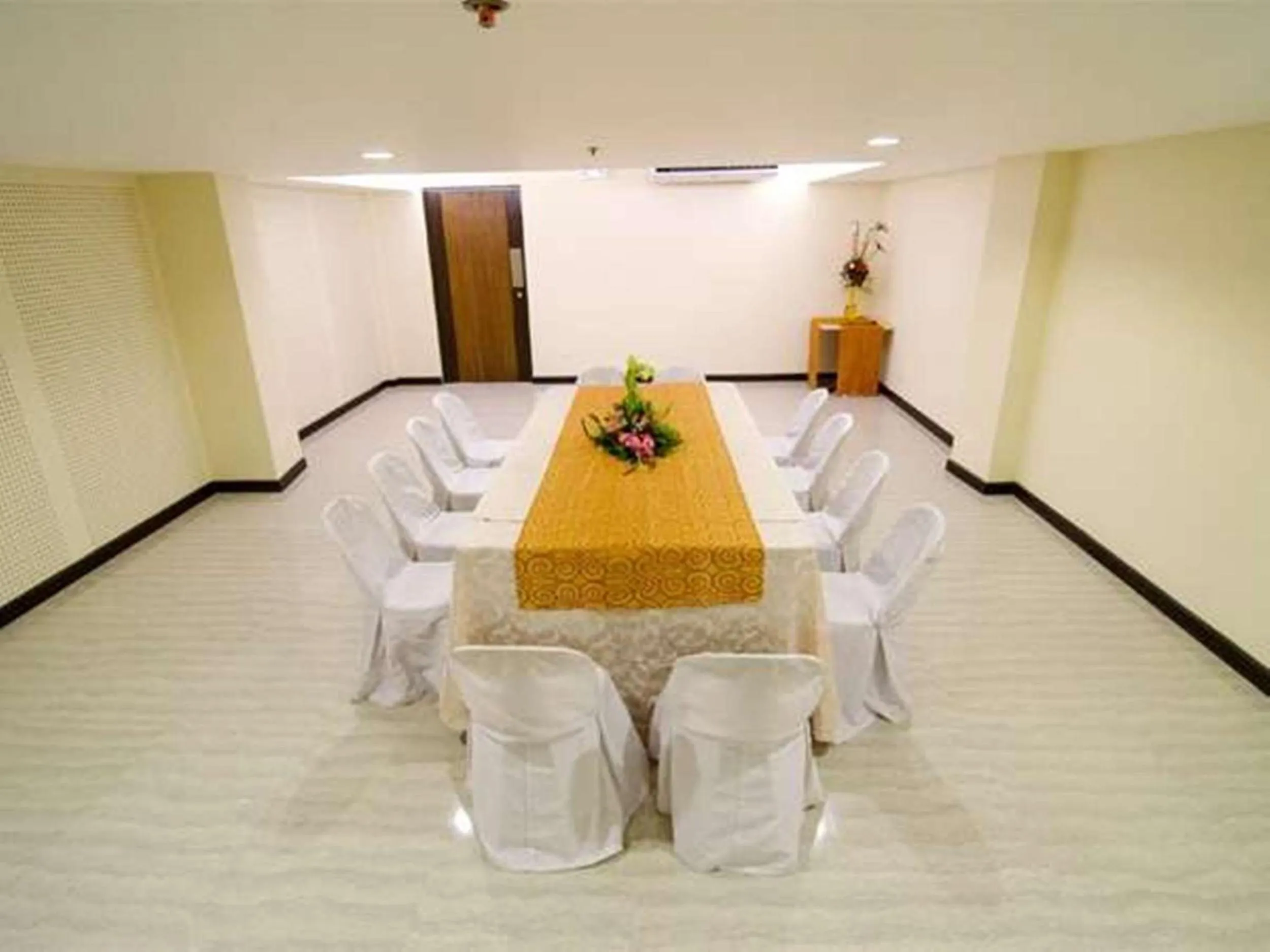 Banquet/Function facilities in Madison Hotel PHL
