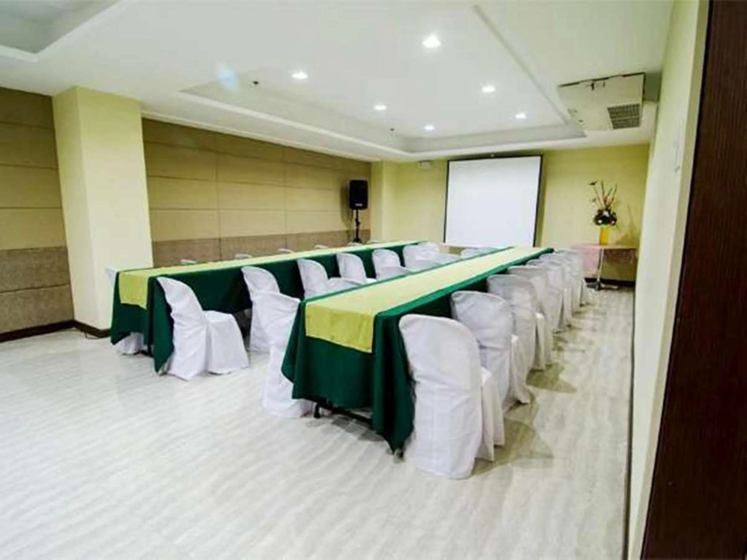 Banquet/Function facilities in Madison Hotel PHL