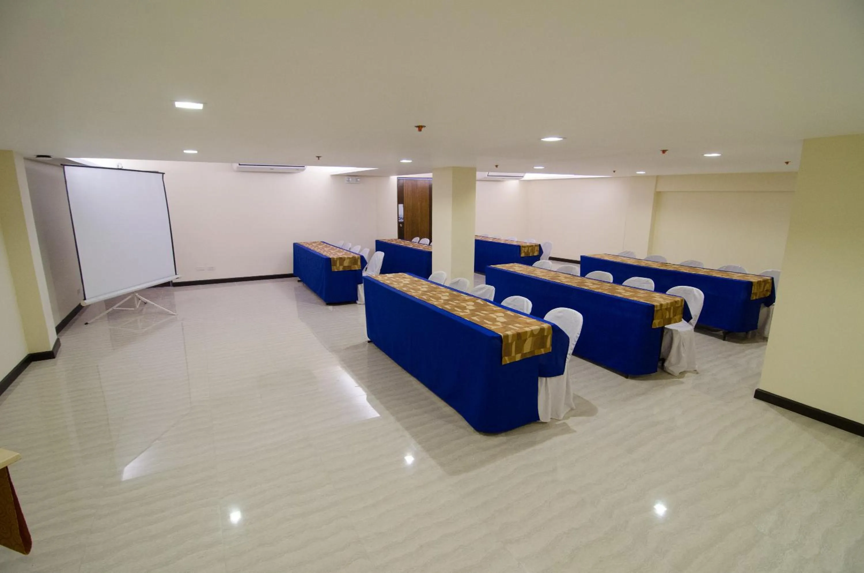 Banquet/Function facilities in Madison Hotel PHL