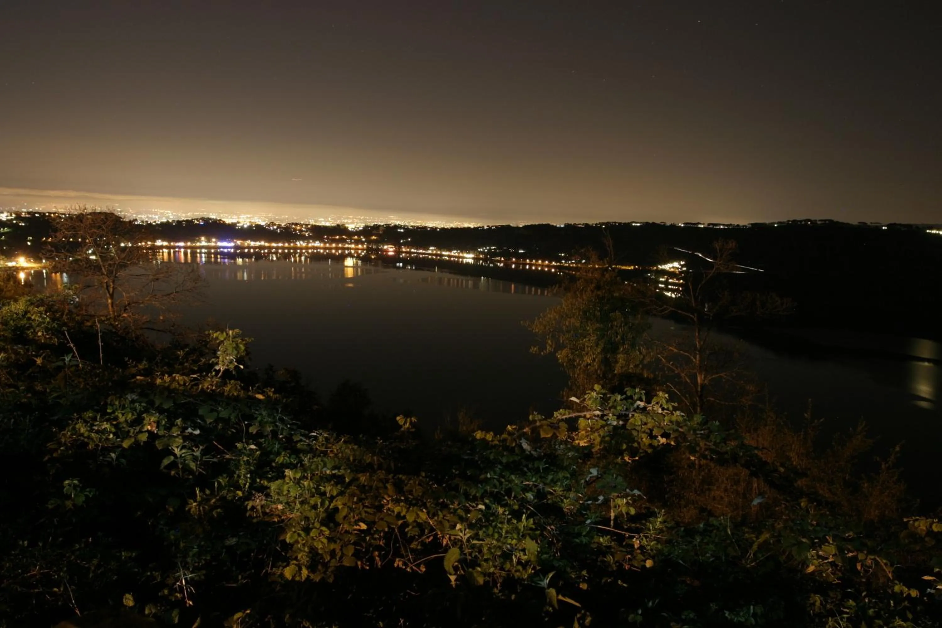 Facade/entrance in Miralago