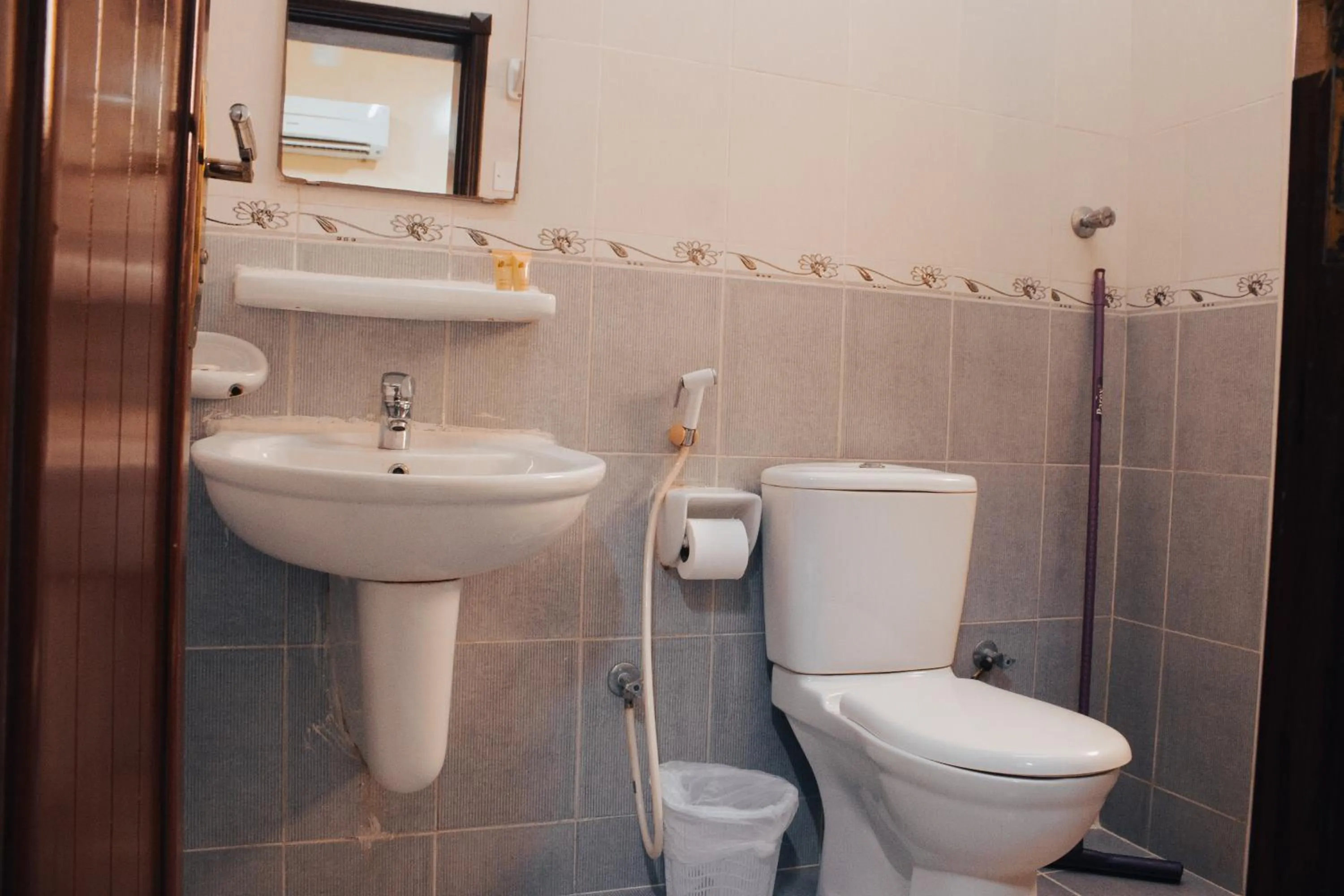 Jawharet Al Kheir Furnished Apartments