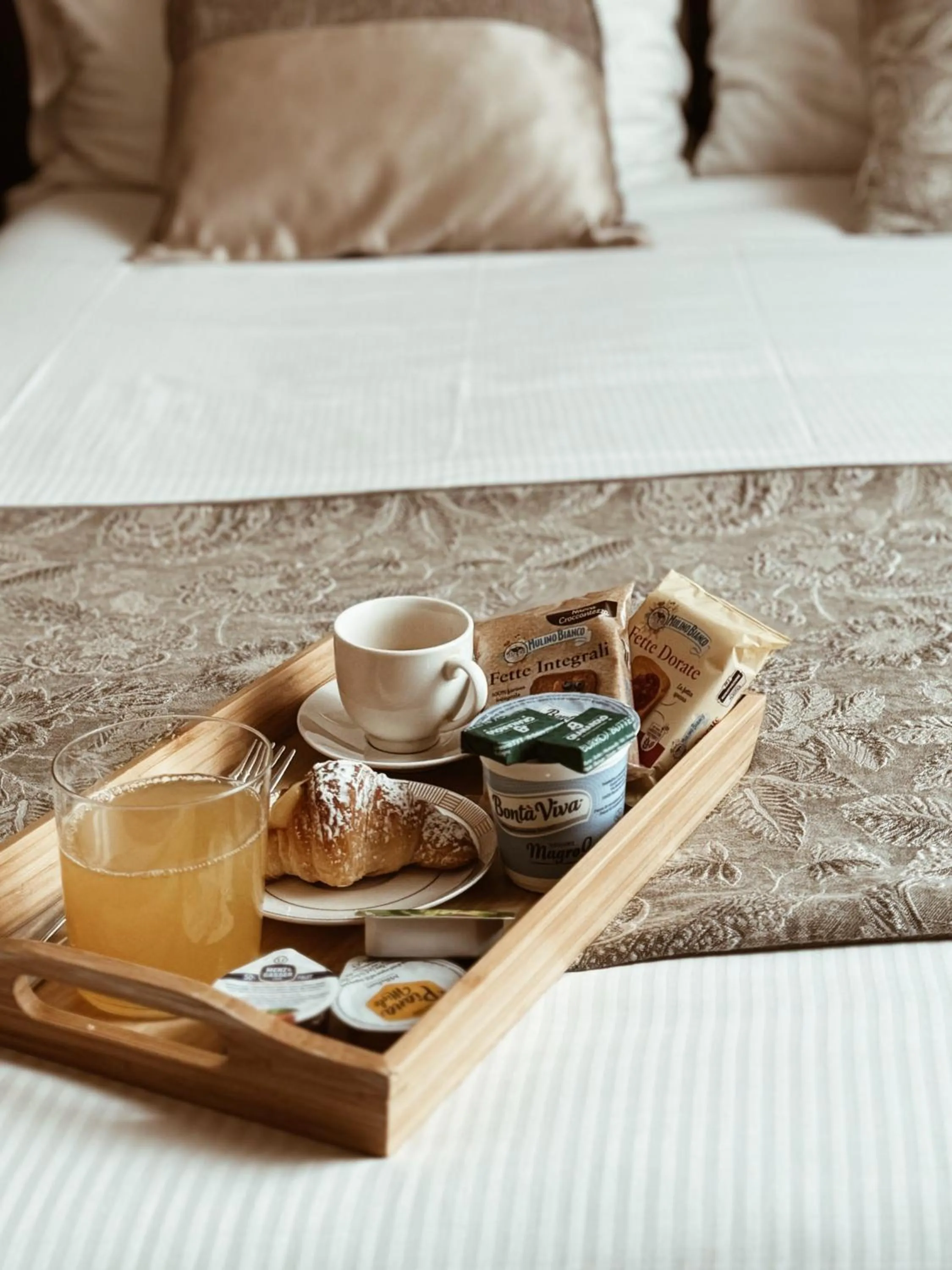 Bed in Residenza Sciarra B&B