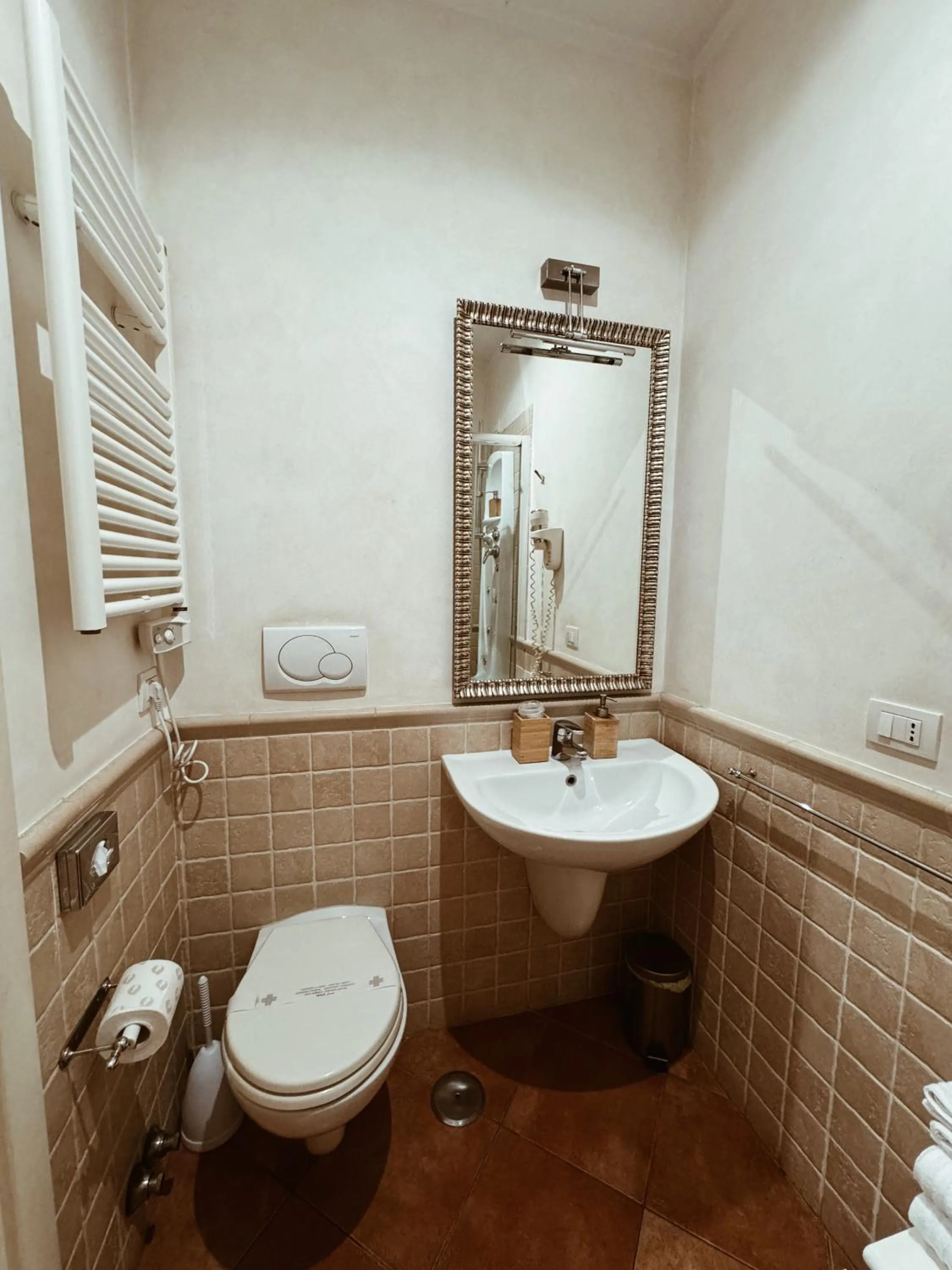 Toilet in Residenza Sciarra B&B