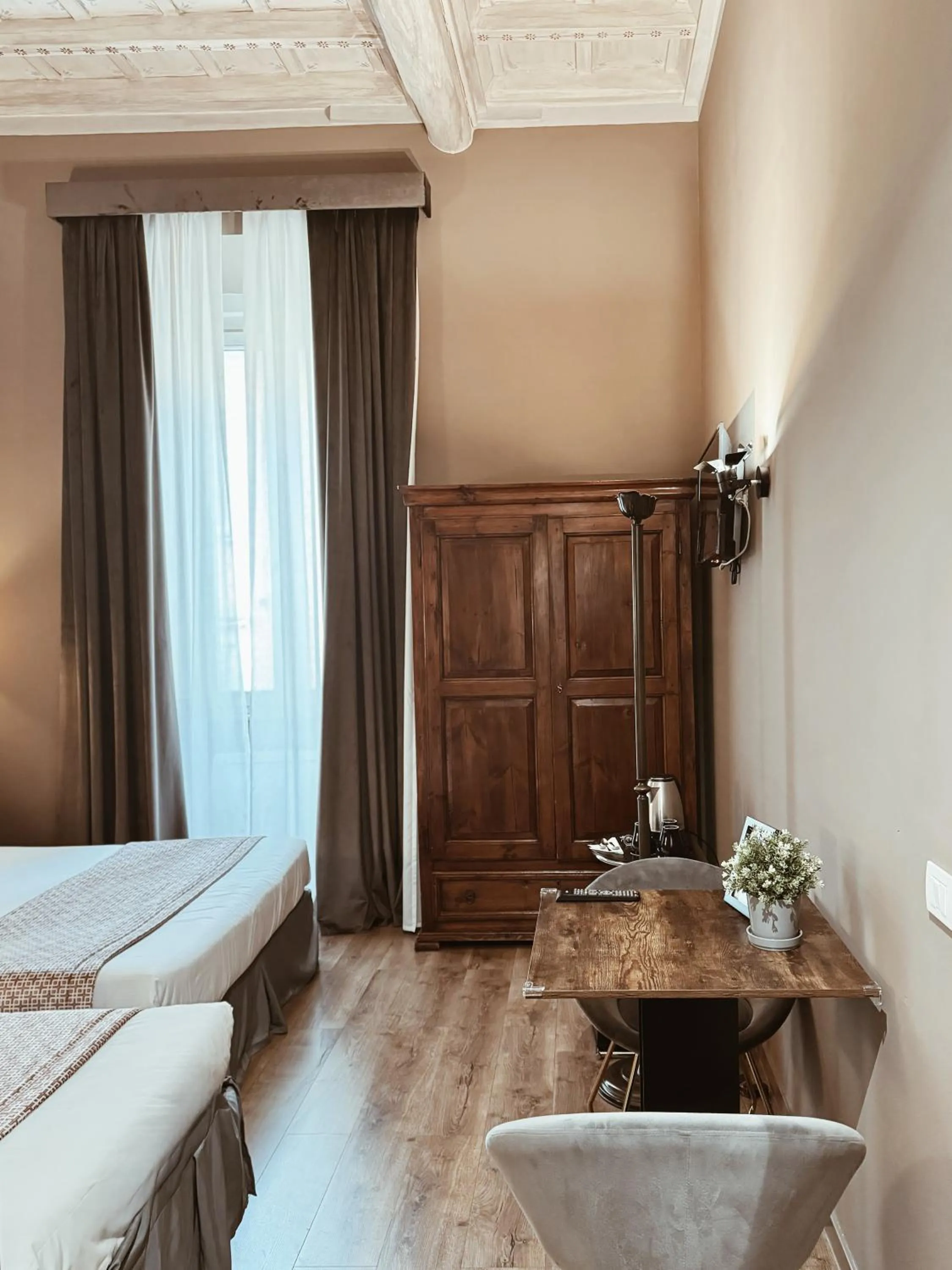 Bed in Residenza Sciarra Suites