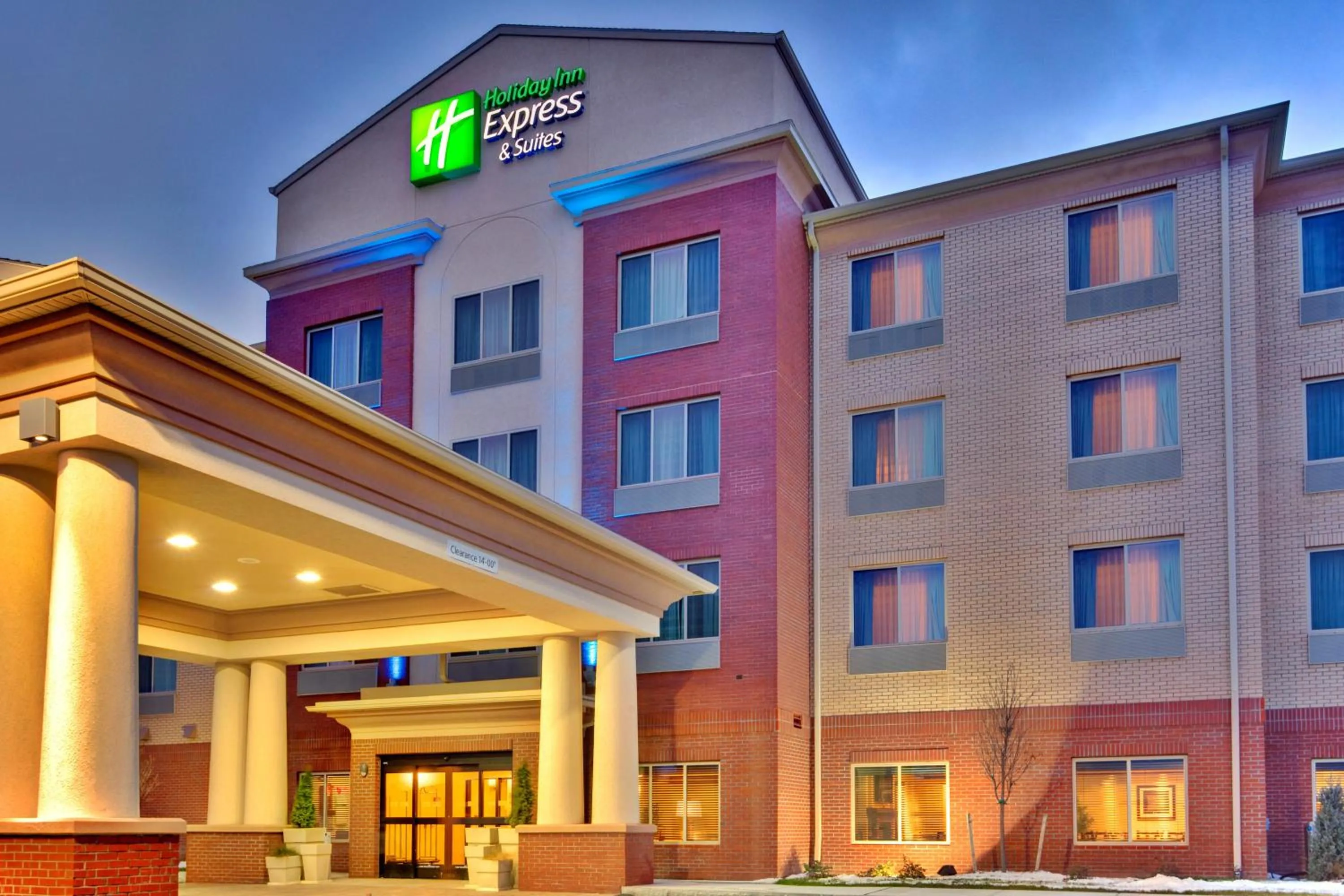 Property building in Holiday Inn Express & Suites Dewitt - Syracuse by IHG