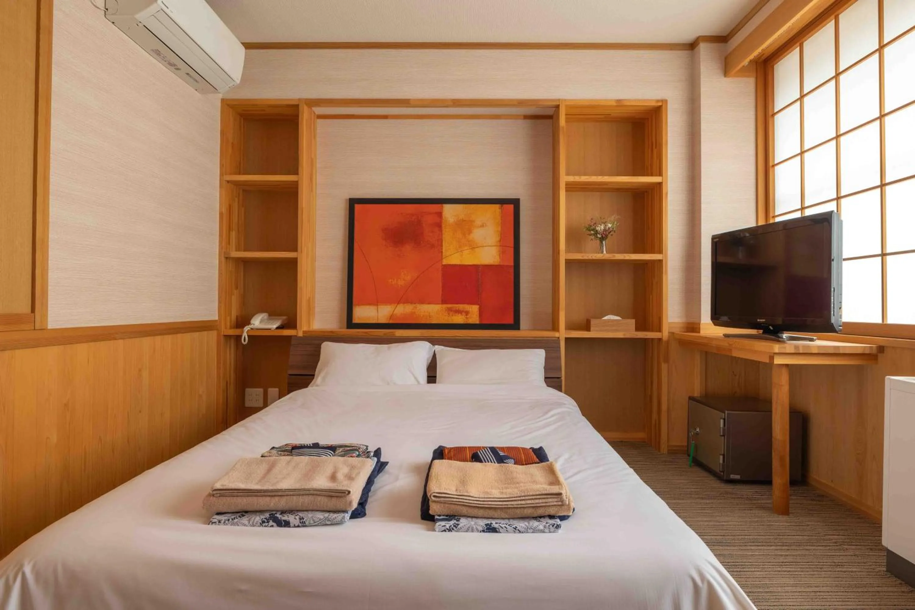 Bed in Nozawa View Hotel Shimataya