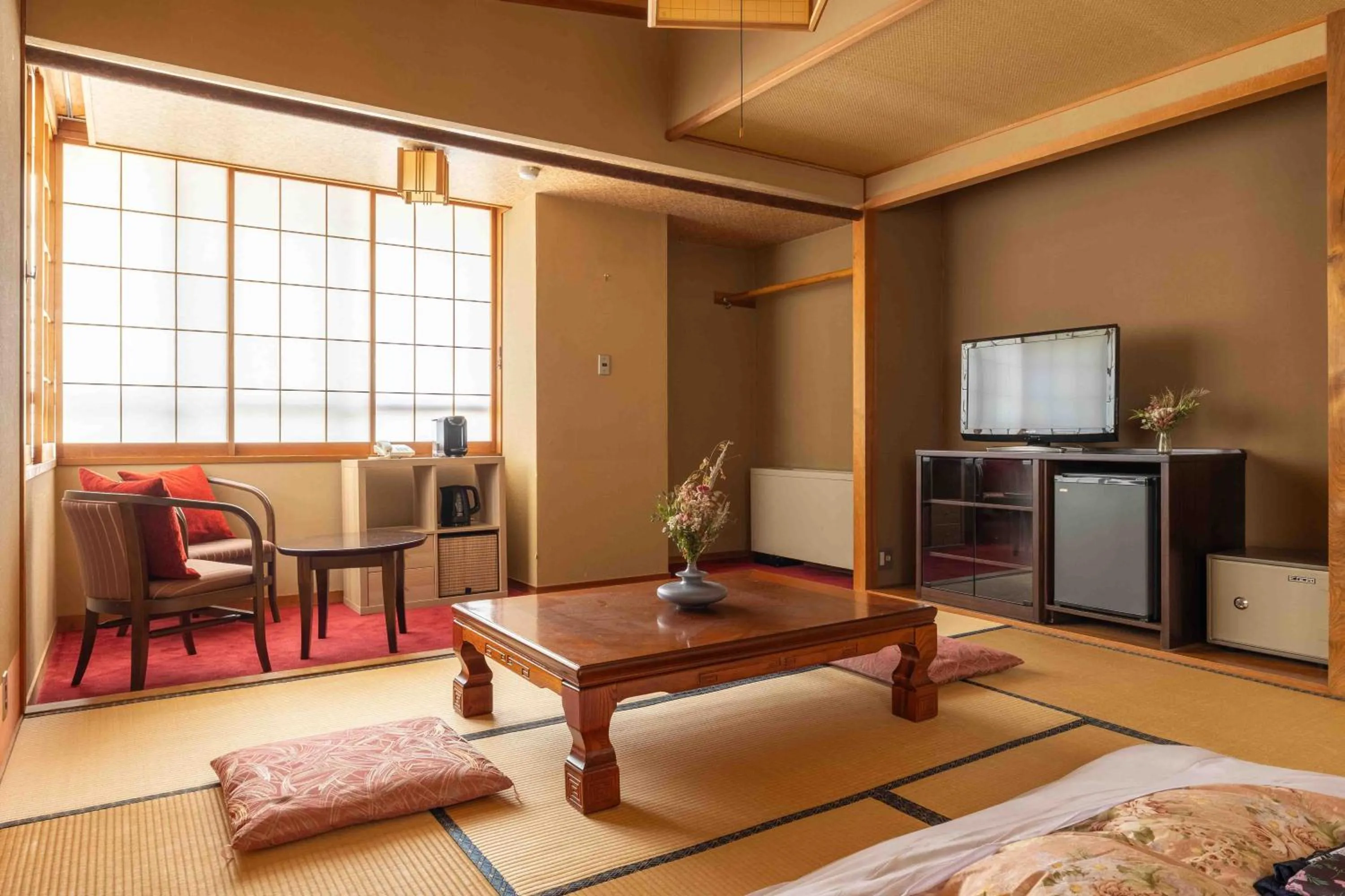 TV and multimedia in Nozawa View Hotel Shimataya